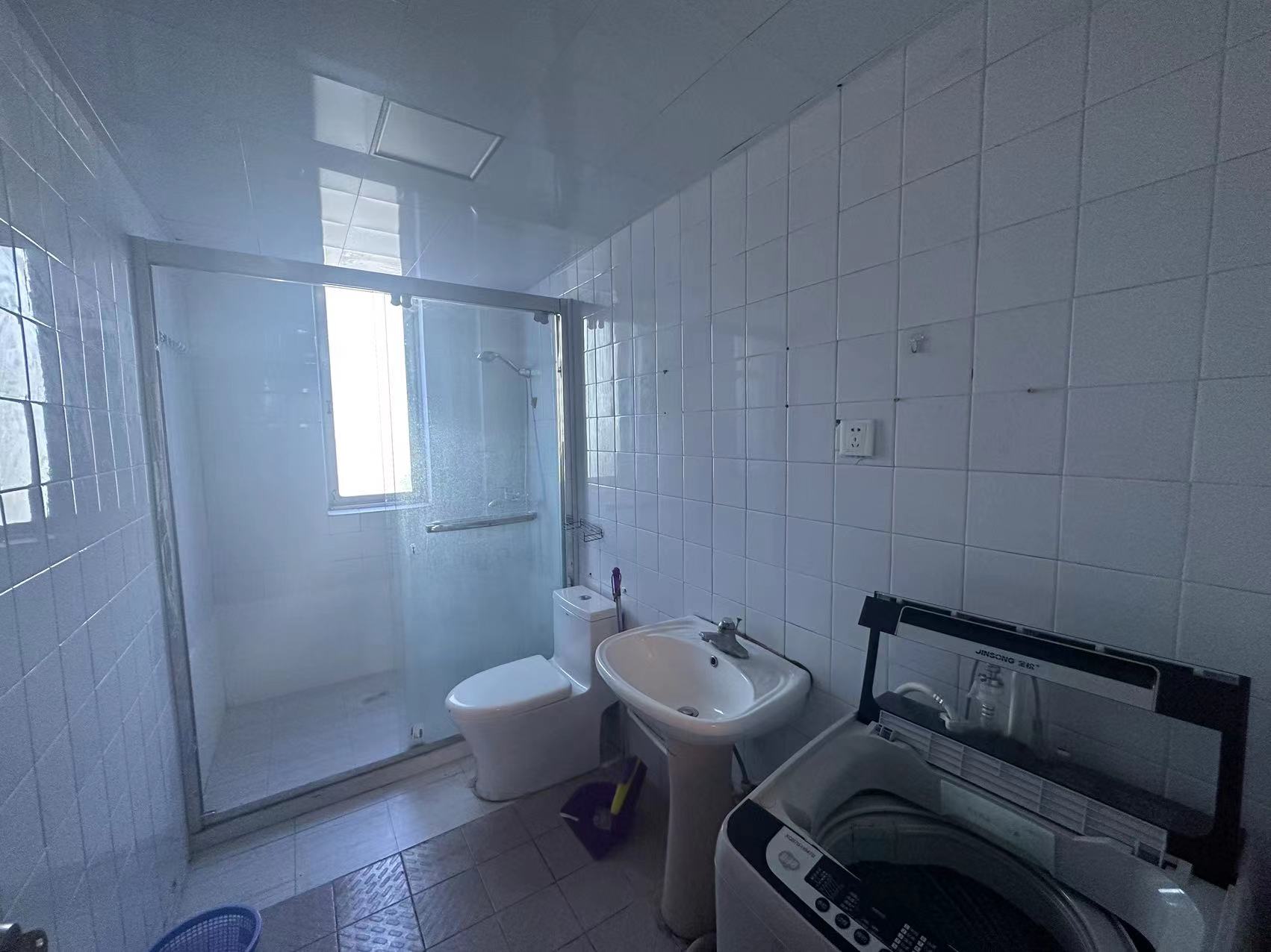 虹桥南村 2室1厅1卫 85m&sup2;