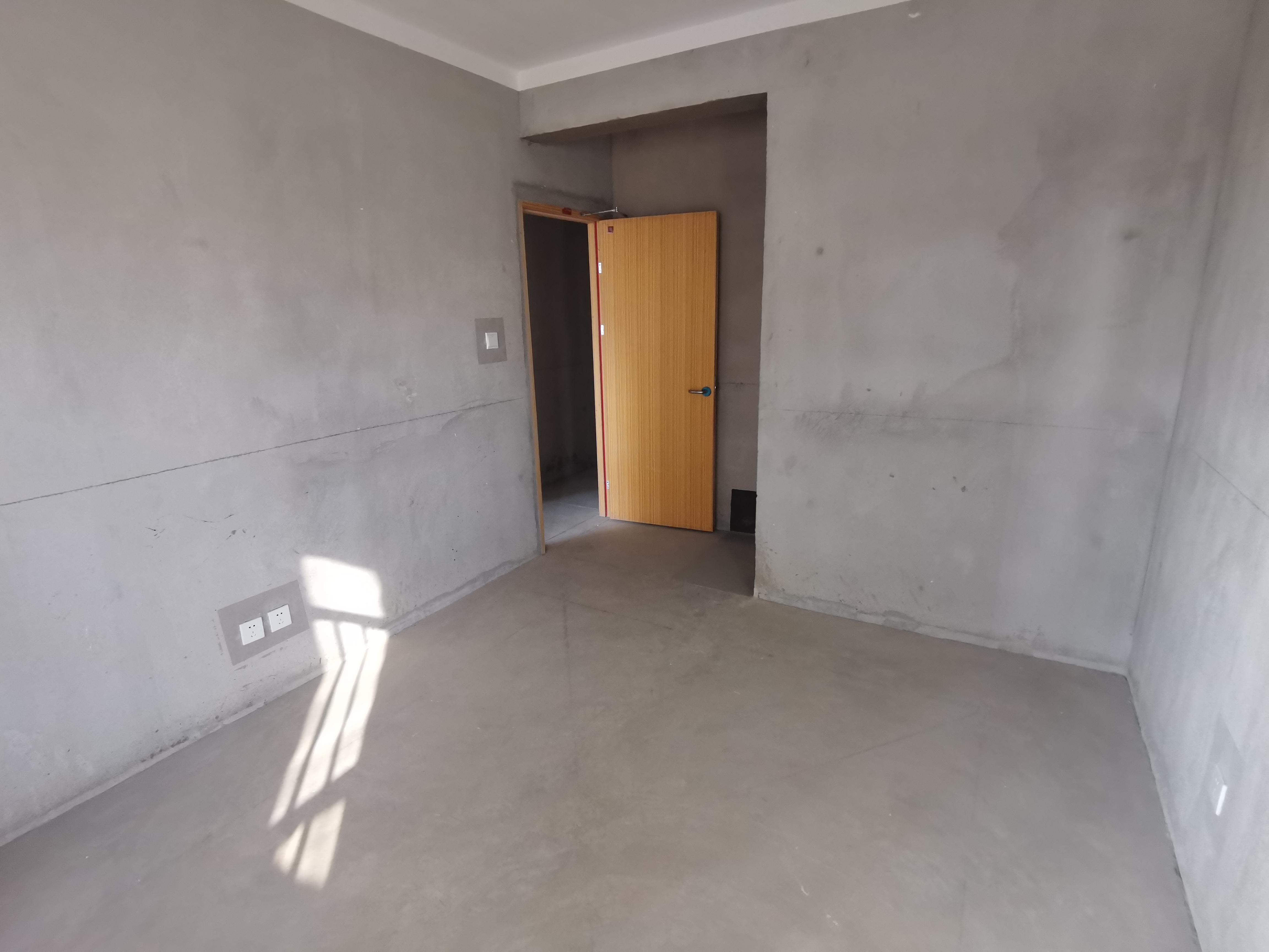 佳源都市 3室2厅2卫 98m²