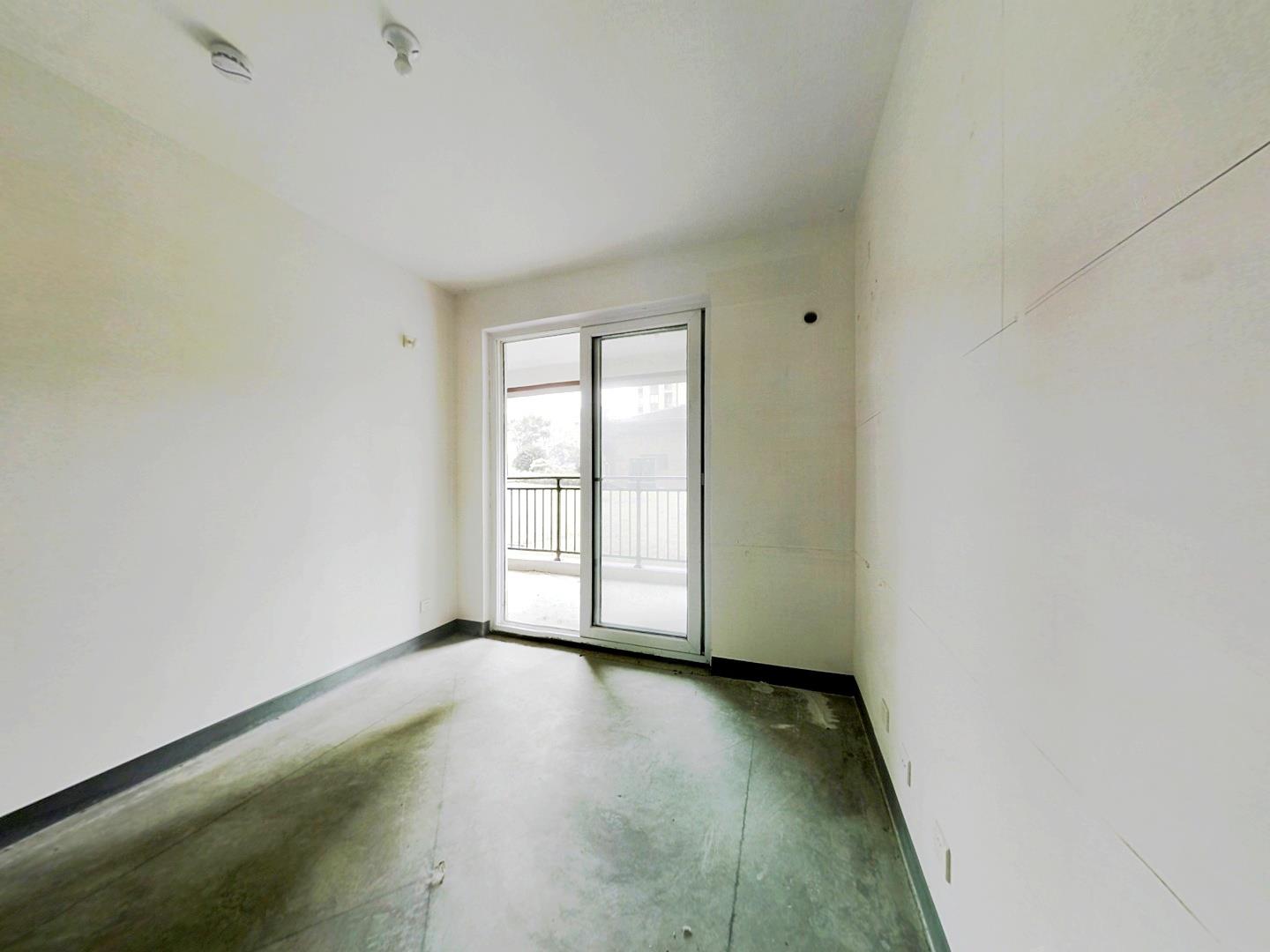 新城香溢紫郡 3室2厅2卫 118m&sup2;