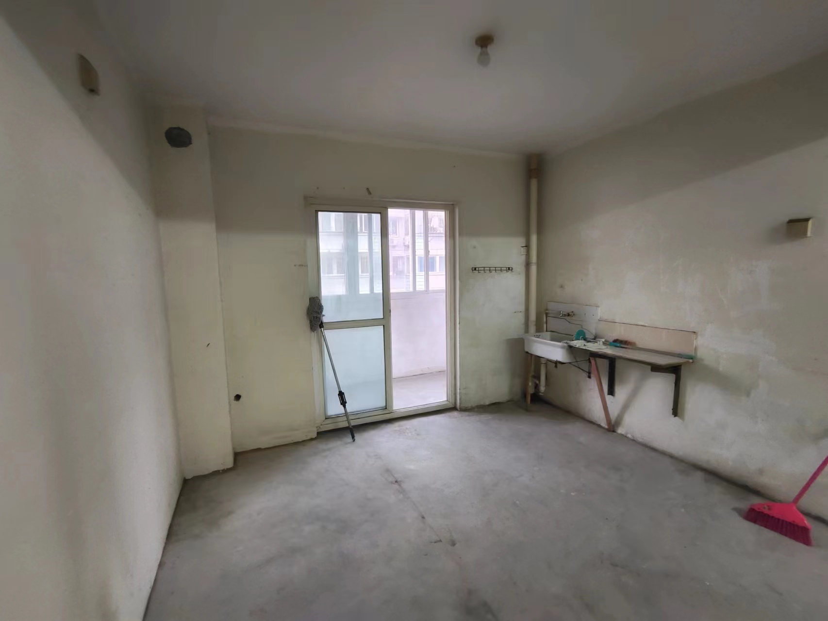 怡园新苑 2室2厅1卫 92m&sup2;