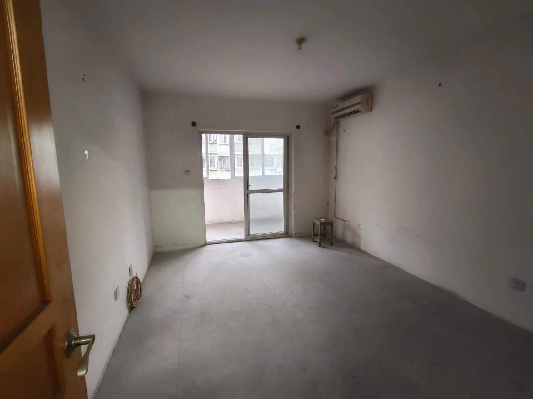 怡园新苑 2室2厅1卫 92m&sup2;