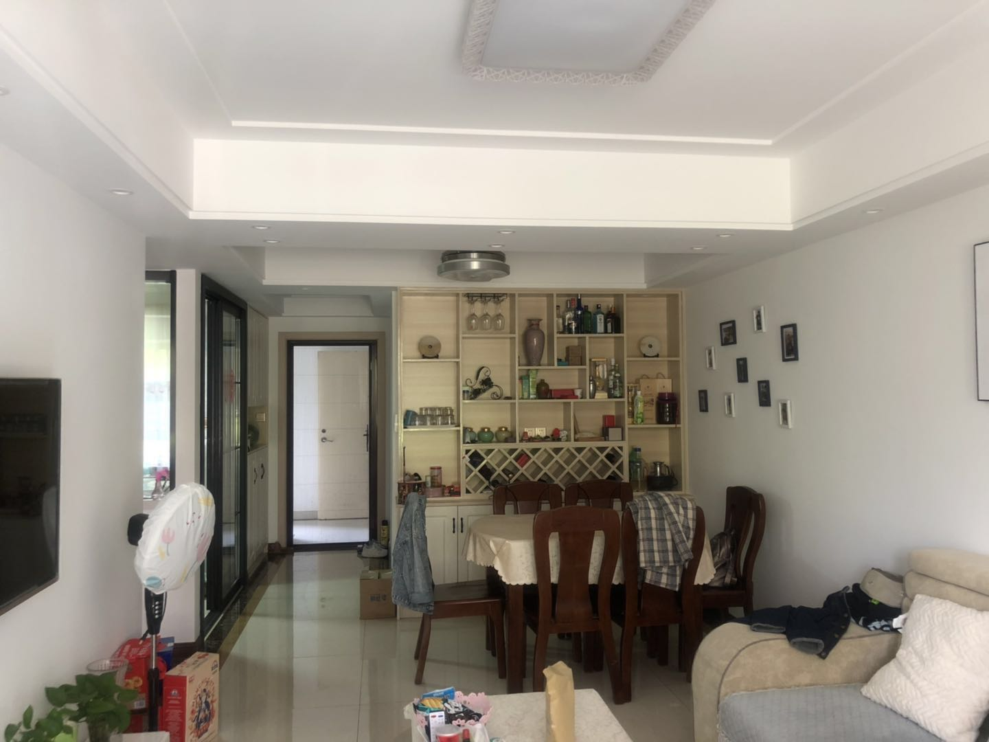 书香华府小区 2室2厅1卫 90.21m²