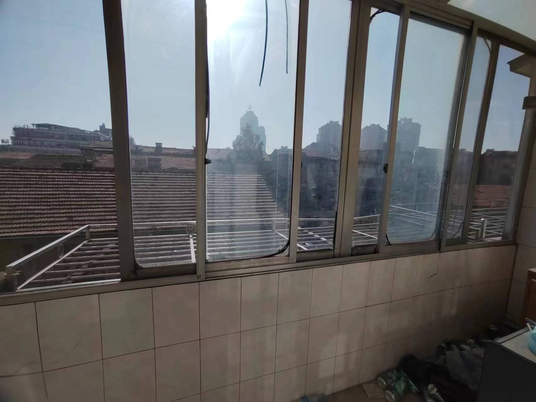 新建路新村（新建花苑） 2室2厅1卫 63.75m&sup2;