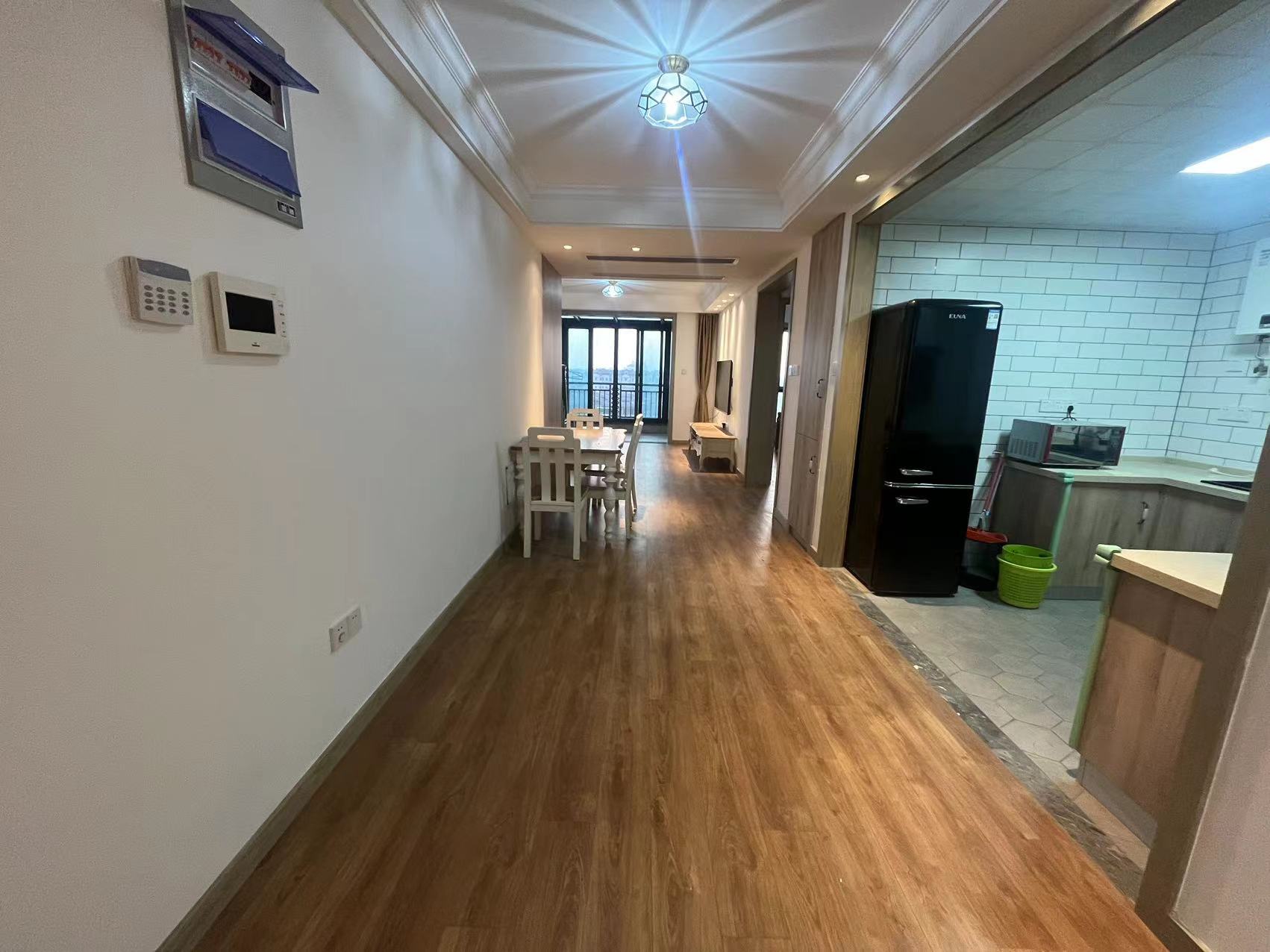 山水壹号 2室2厅1卫 92m&sup2;