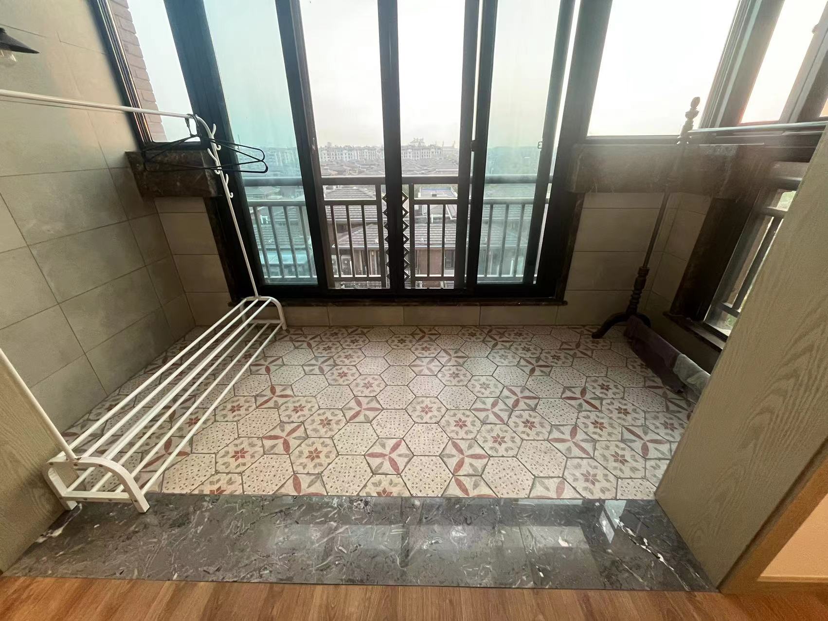 山水壹号 2室2厅1卫 92m&sup2;