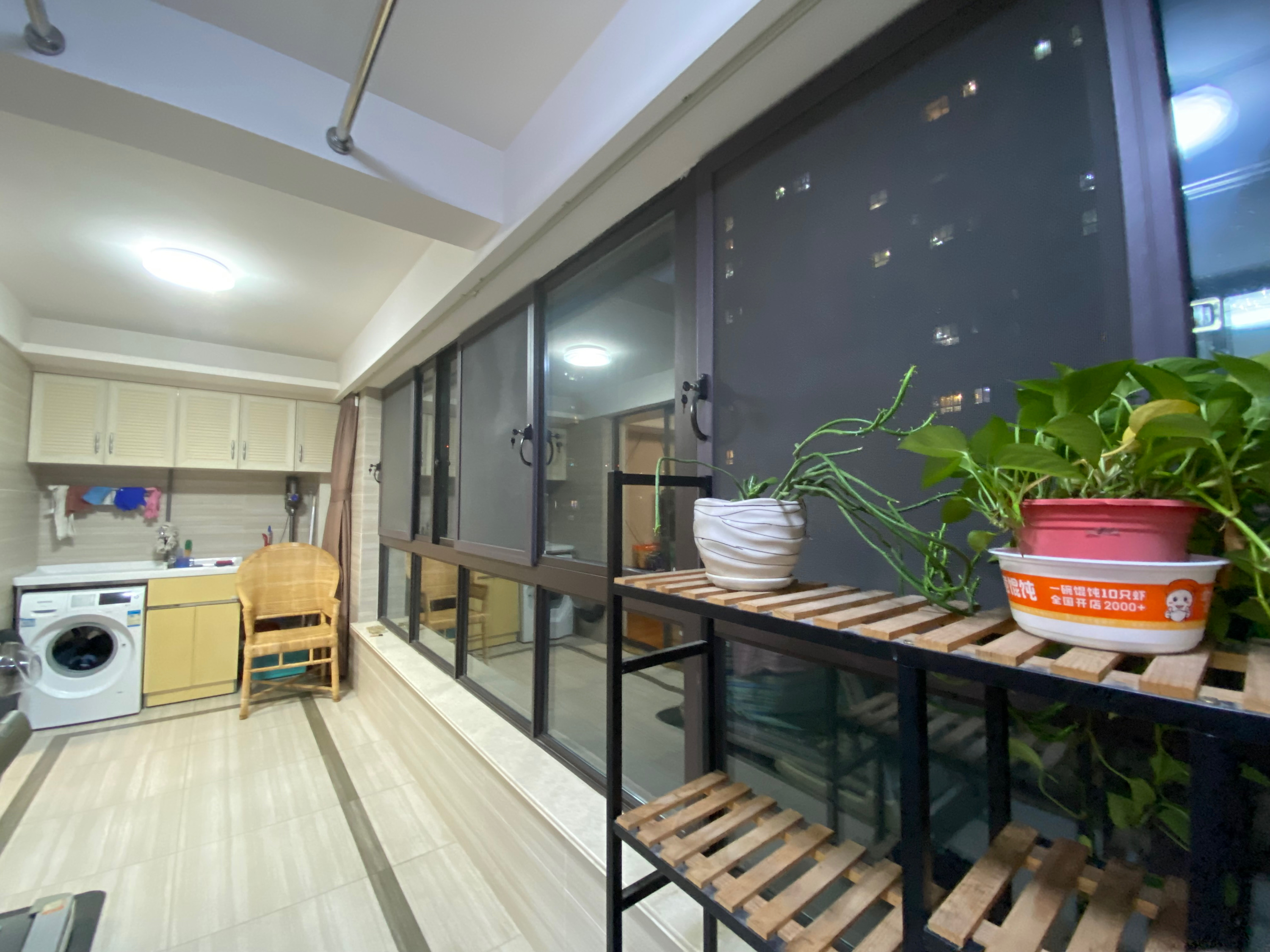 万濠星城 4室2厅2卫 166m&sup2;