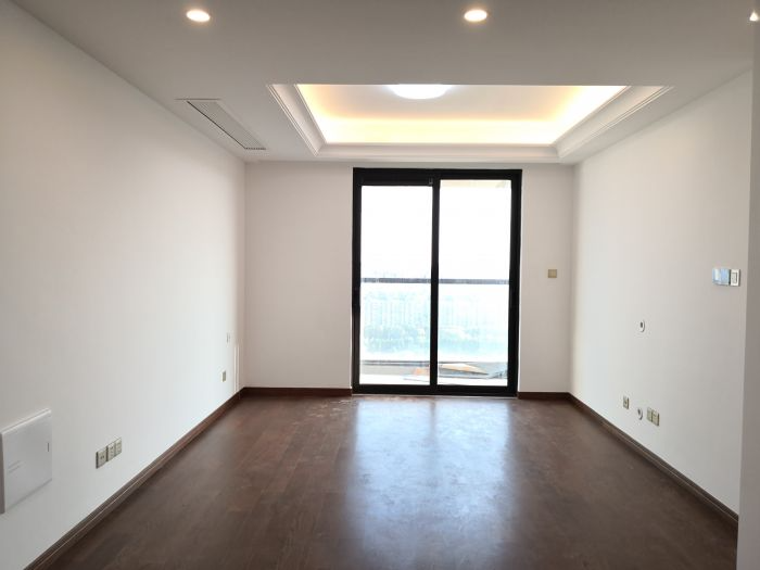 雍华府 3室2厅2卫 98m&sup2;