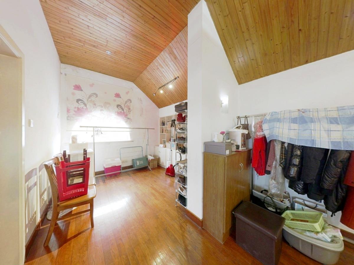 千禧园 3室2厅2卫 92.00m&sup2;