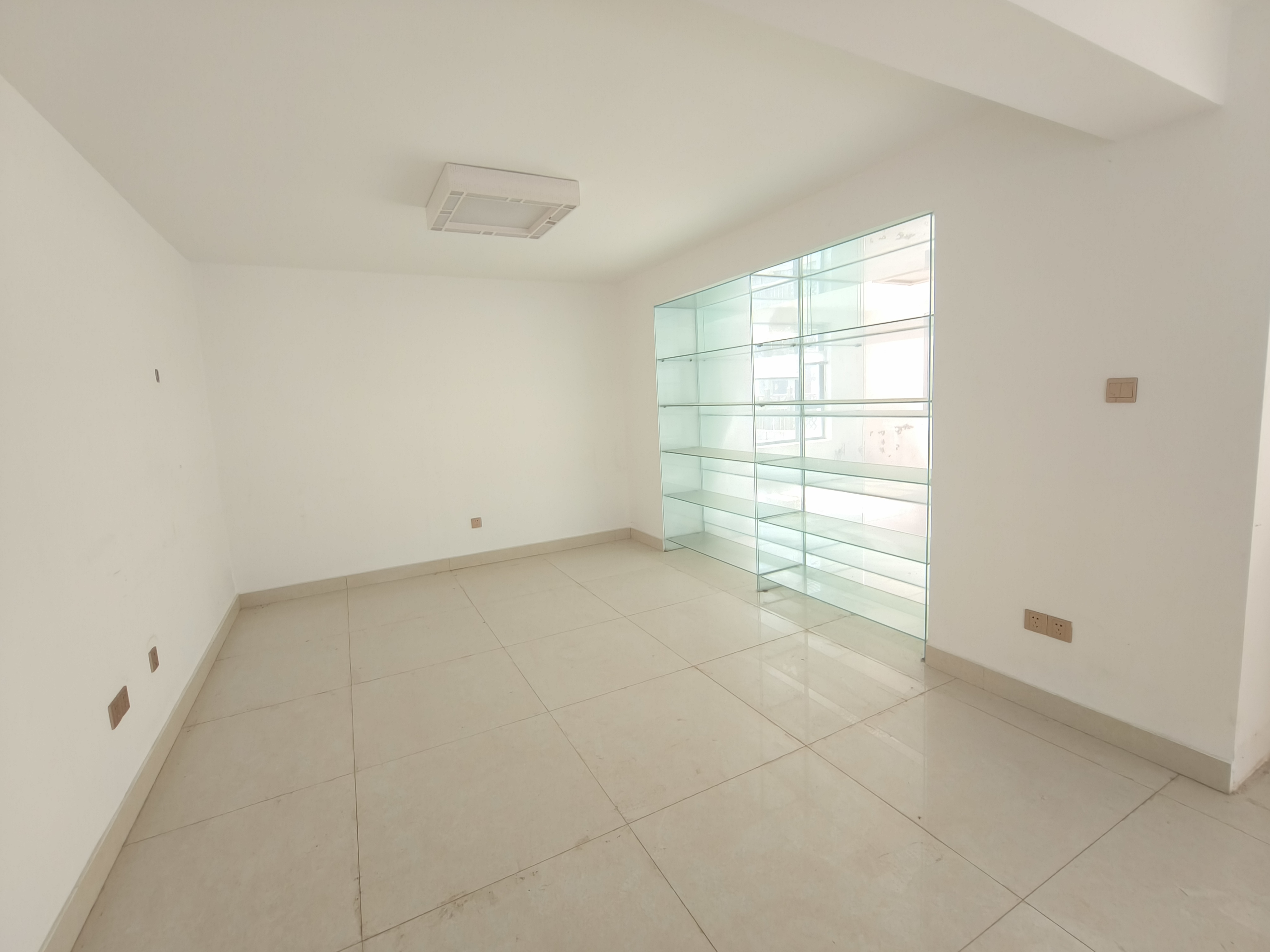 金桥世家 6室2厅3卫 386.55m&sup2;