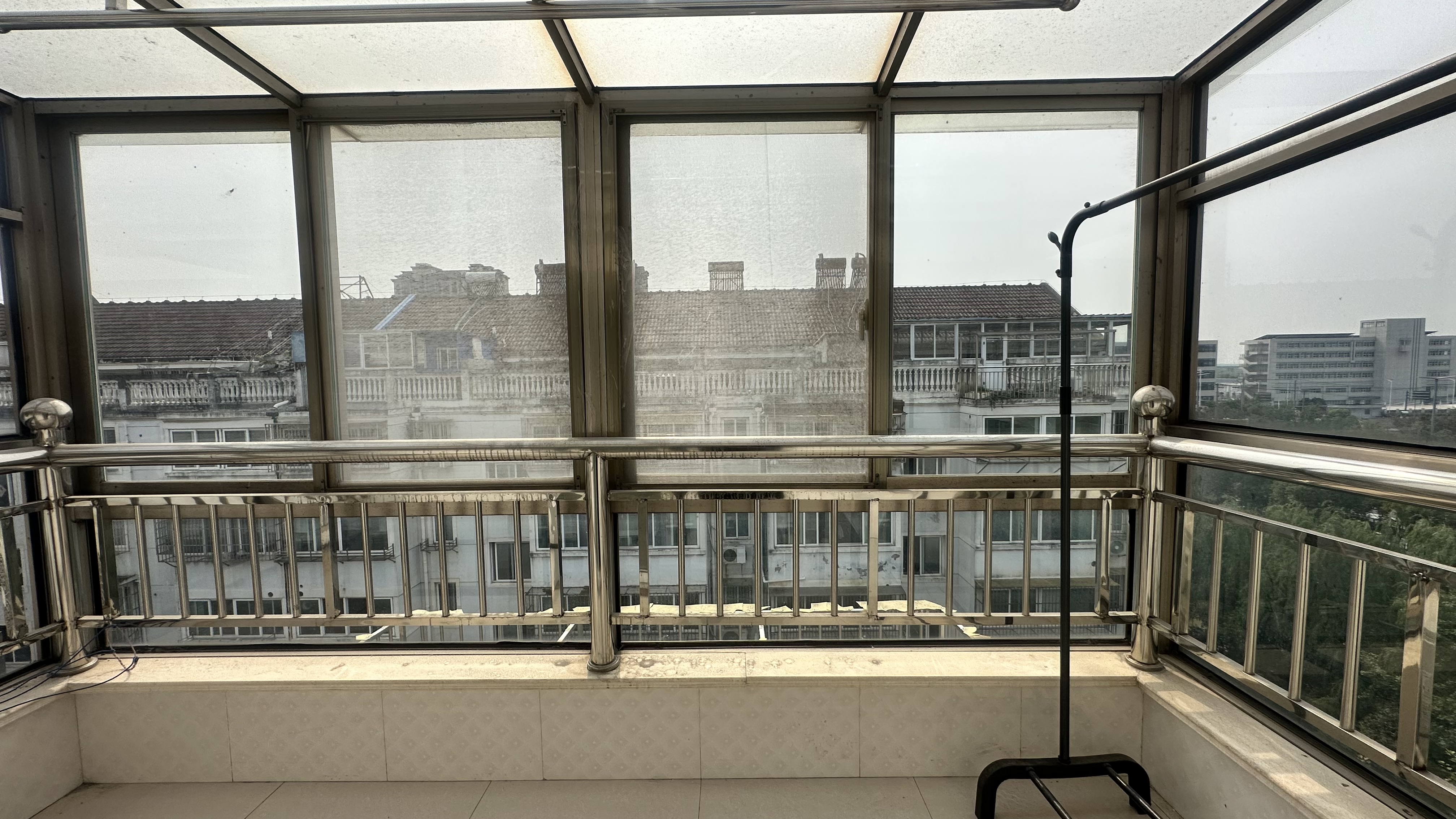 金辉花园 3室2厅2卫 140m&sup2;