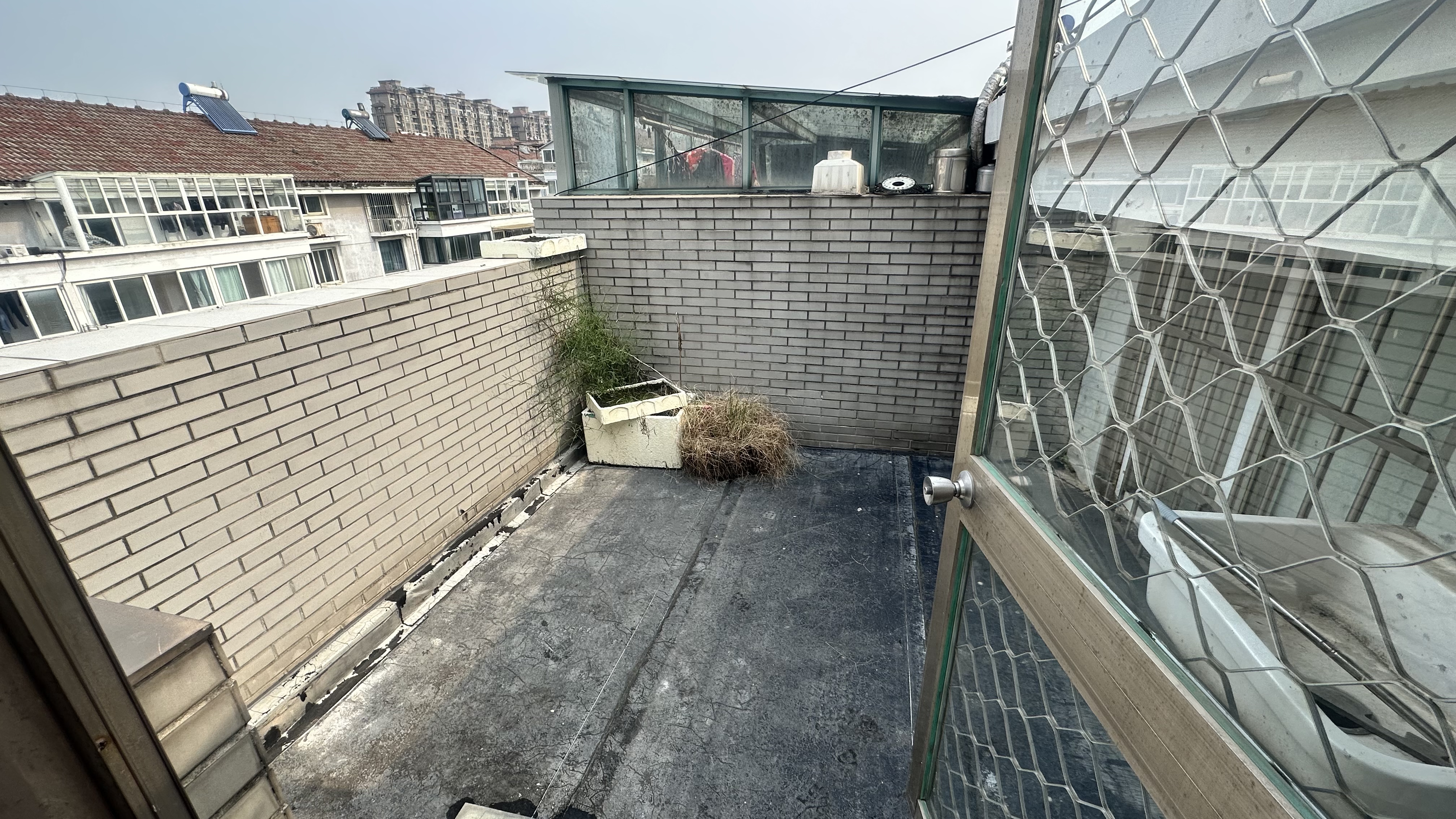 金辉花园 3室2厅2卫 140m&sup2;