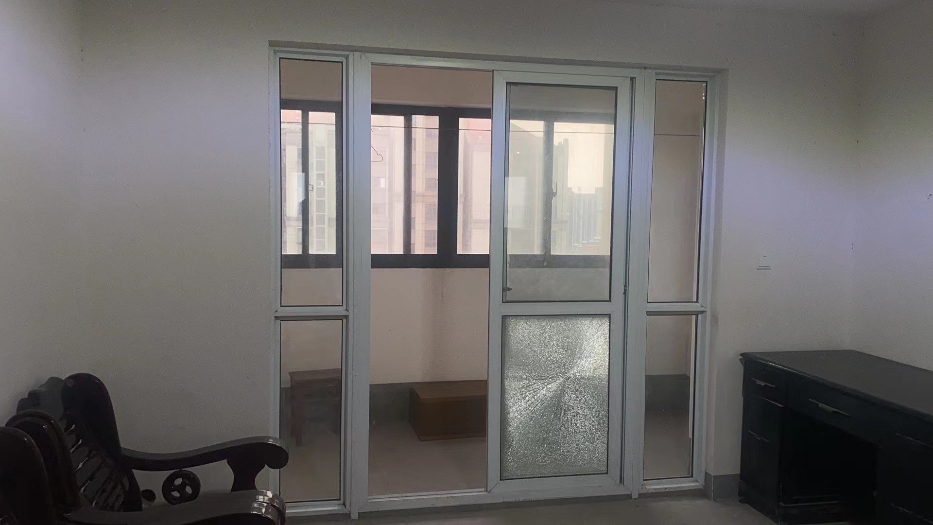 江景苑小区 3室2厅2卫 133.37m&sup2;