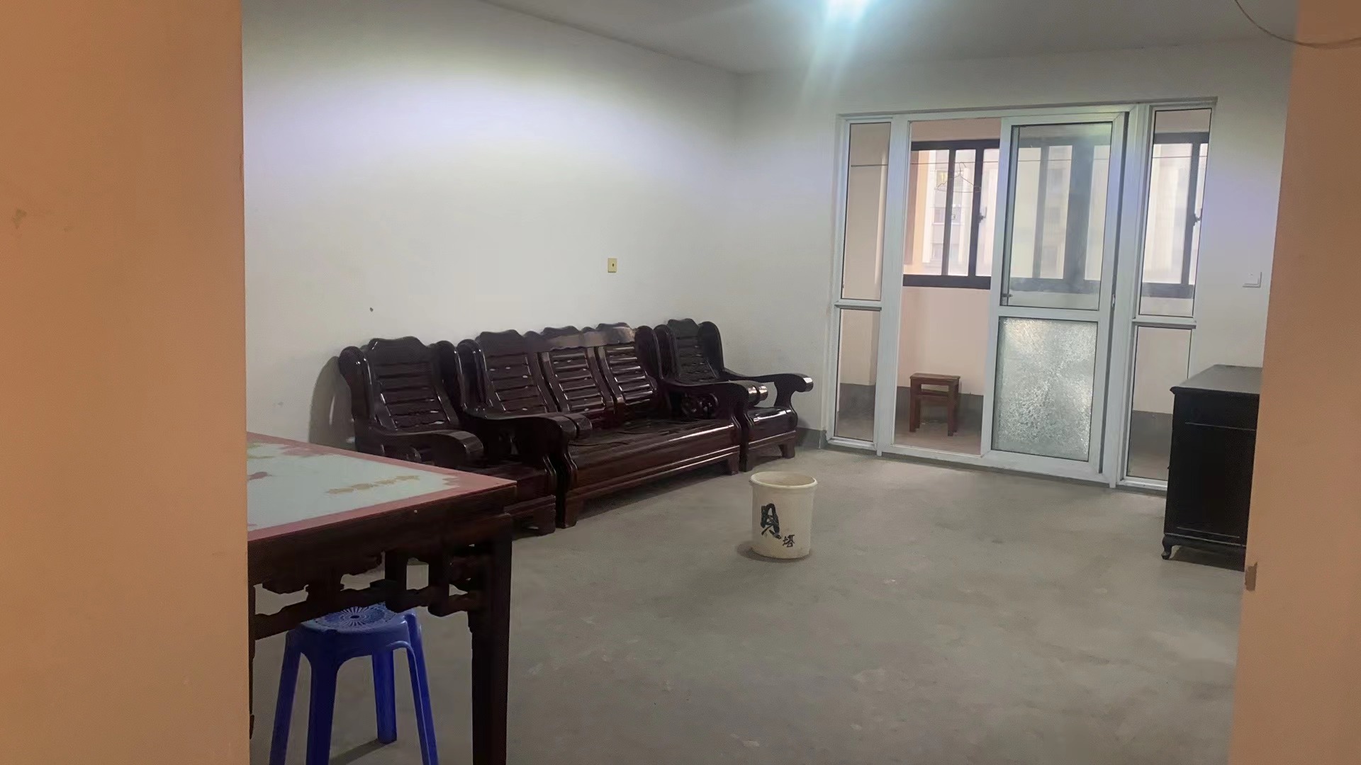 江景苑小区 3室2厅2卫 133.37m&sup2;