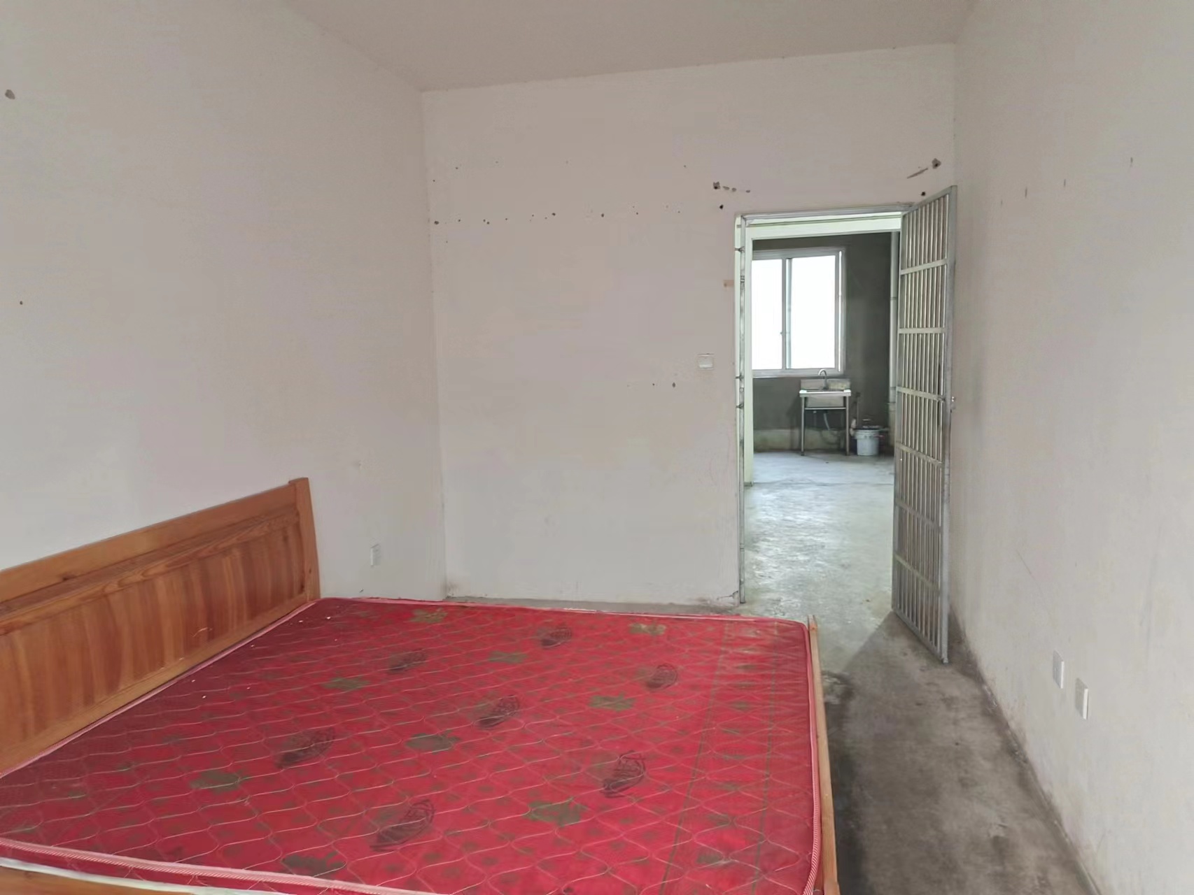天熹苑 3室2厅2卫 131.80m&sup2;