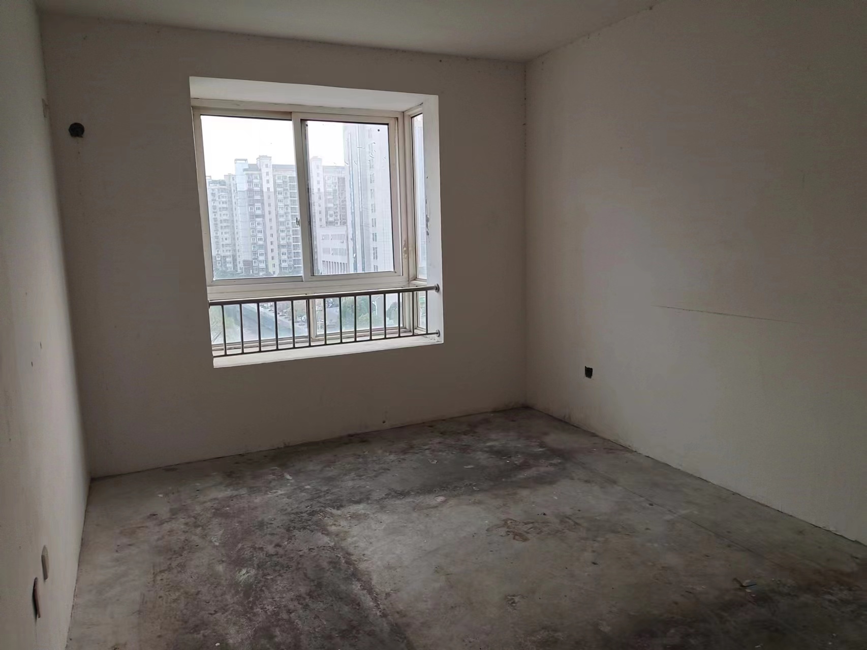 天熹苑 3室2厅2卫 131.80m&sup2;