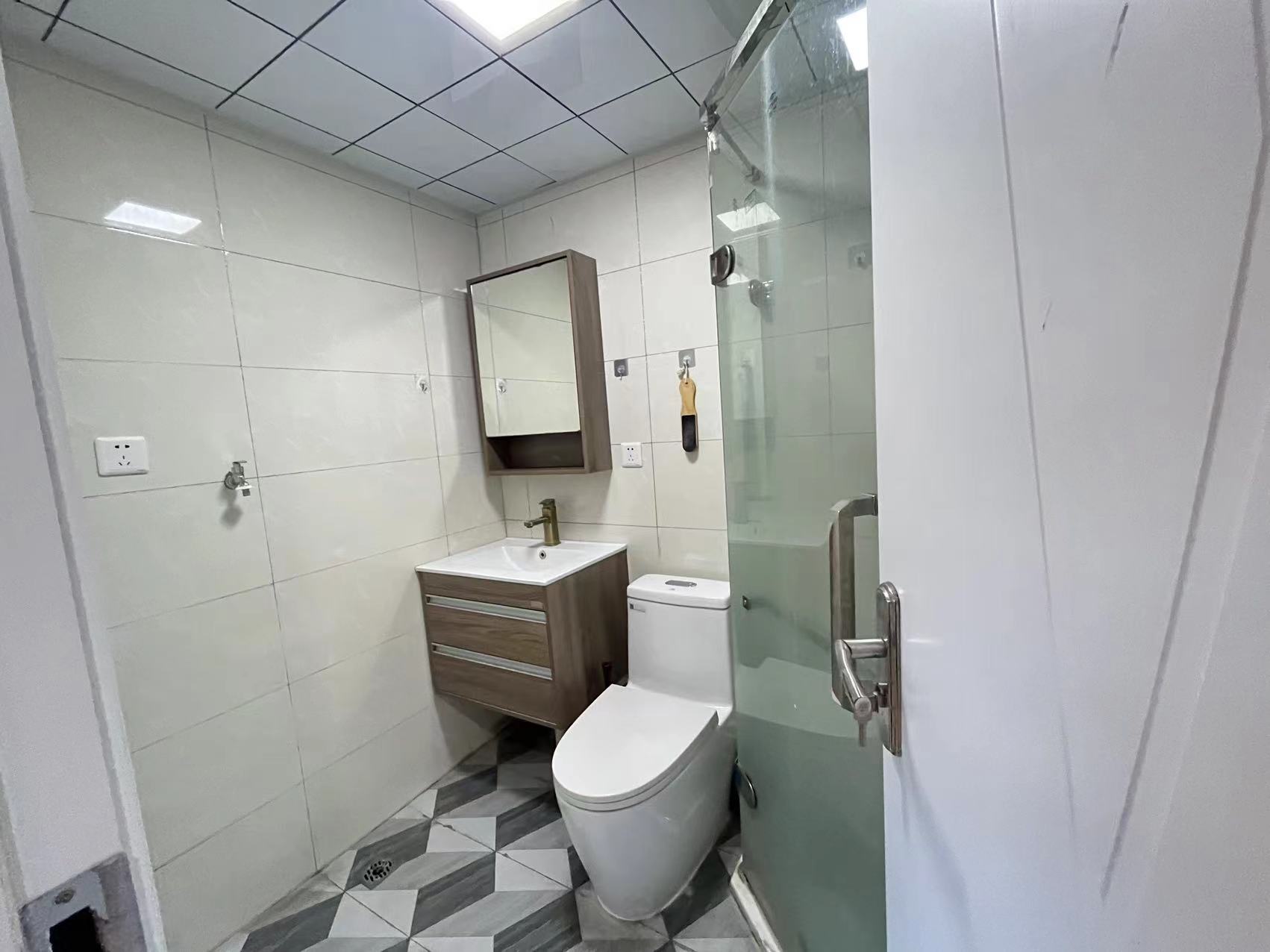 南辰濠郡 1室1厅11卫 45.00m&sup2;