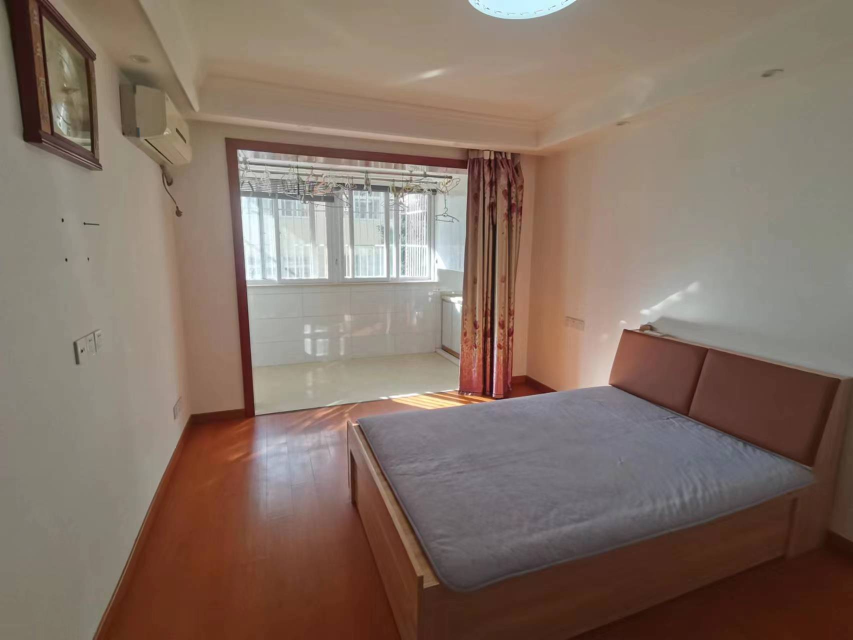 新港花苑 2室1厅1卫 88.2m&sup2;
