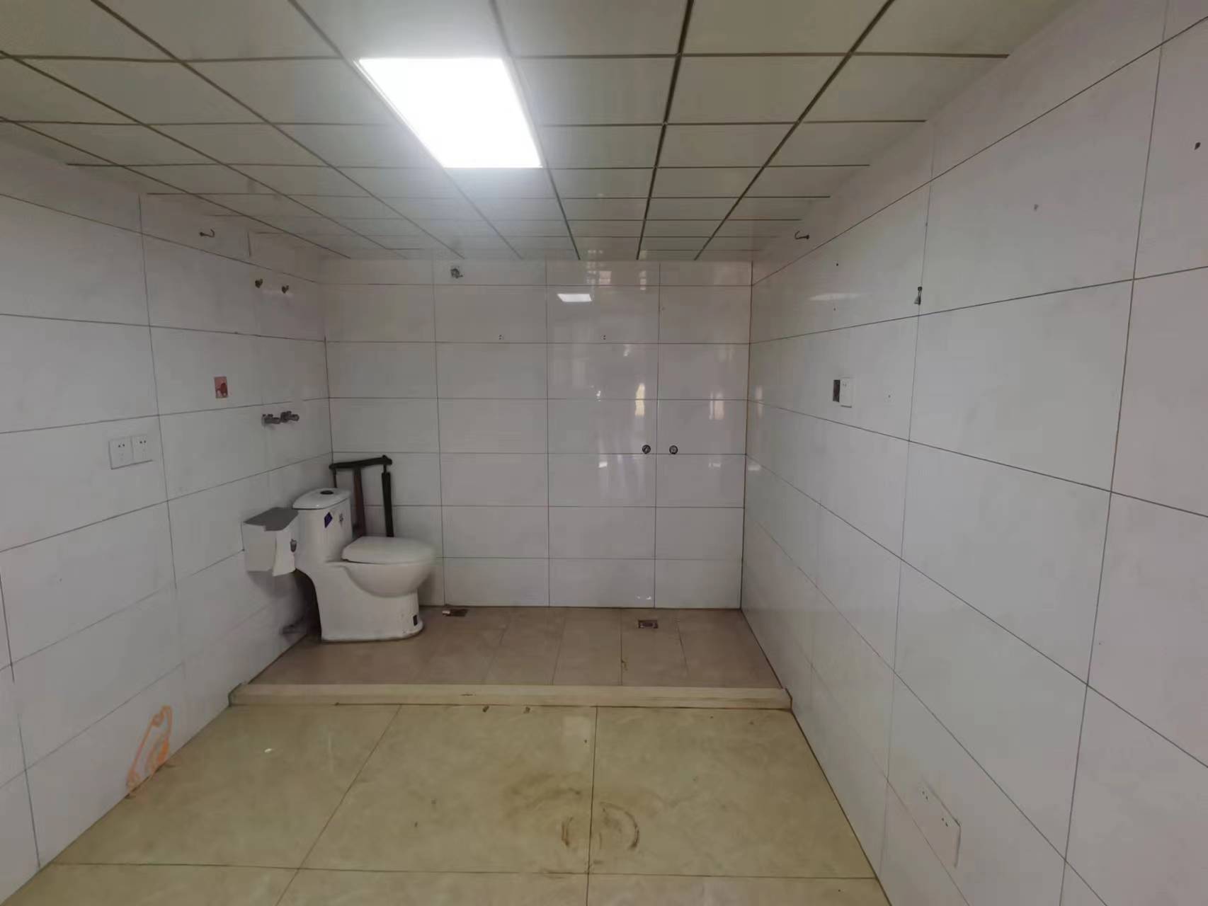 新港花苑 2室1厅1卫 88.2m&sup2;