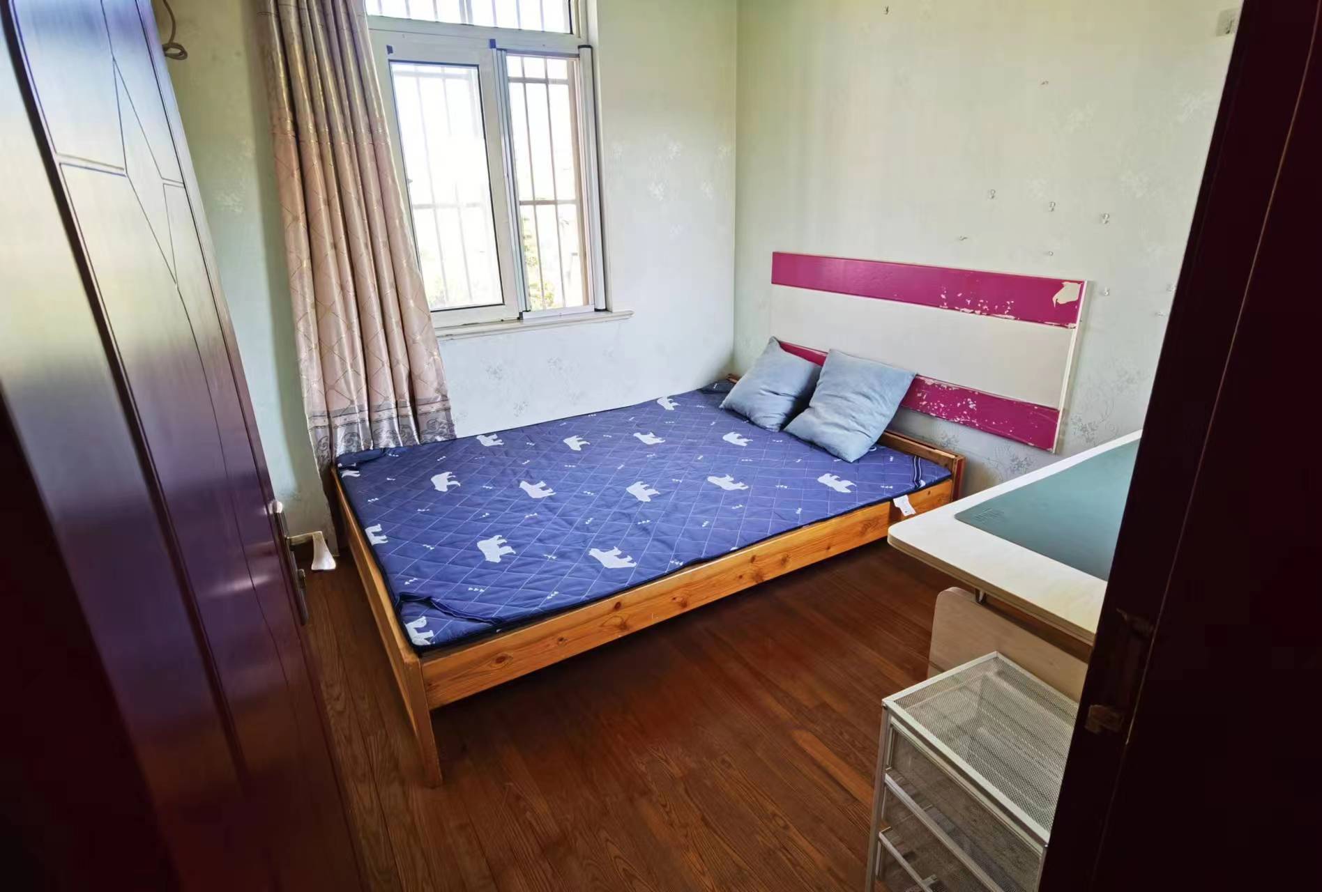 外滩小区 2室1厅1卫 85m&sup2;