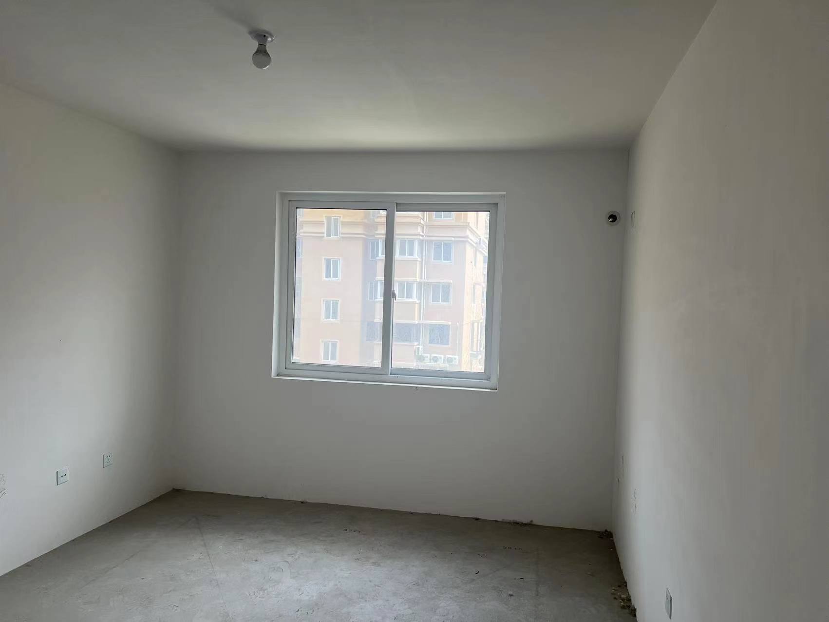 幸福怡居 2室1厅1卫 93.89m²