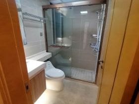 中南世纪花城三期 4室2厅2卫 176m&sup2;