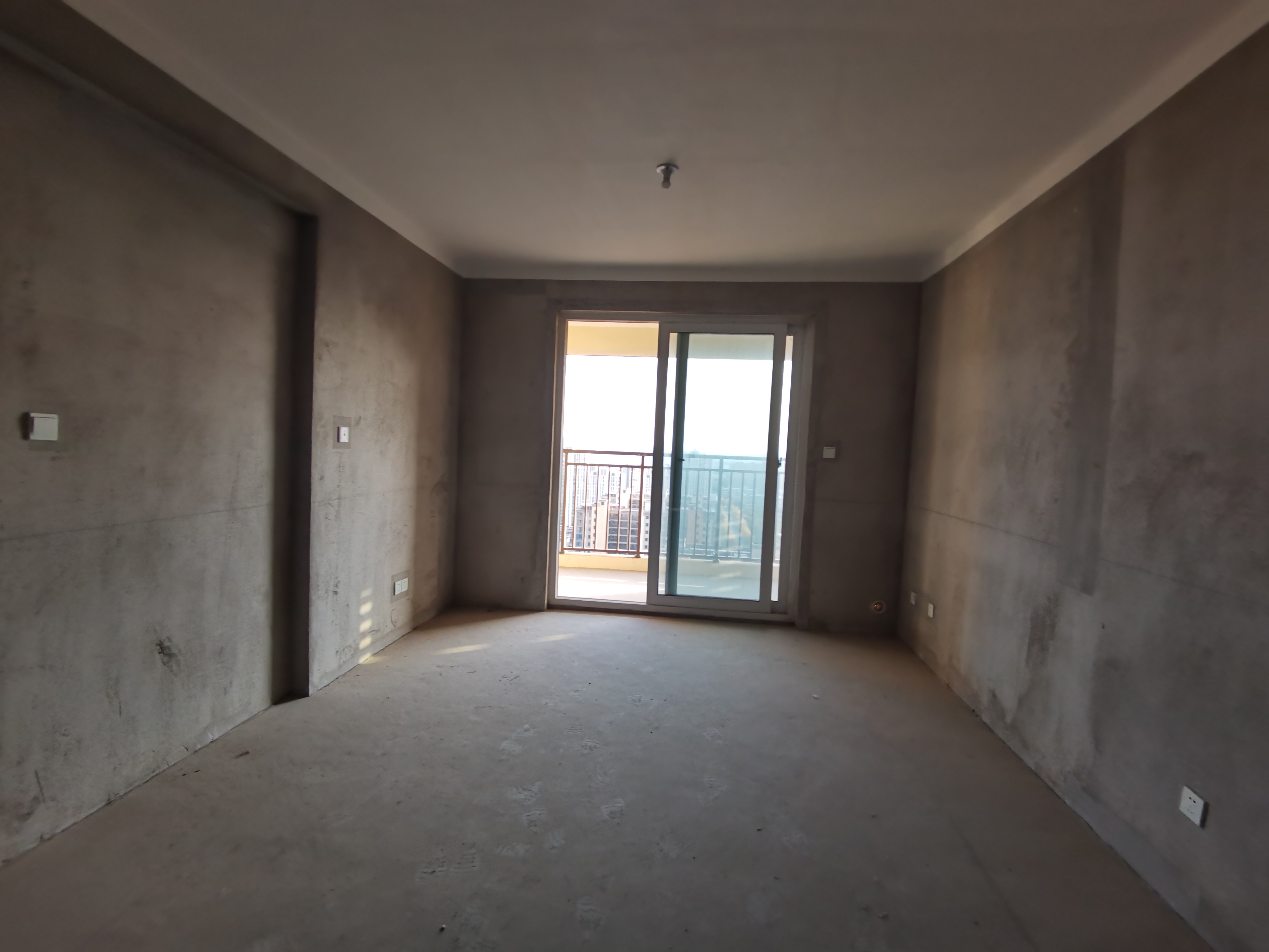佳源都市 3室2厅2卫 102m²