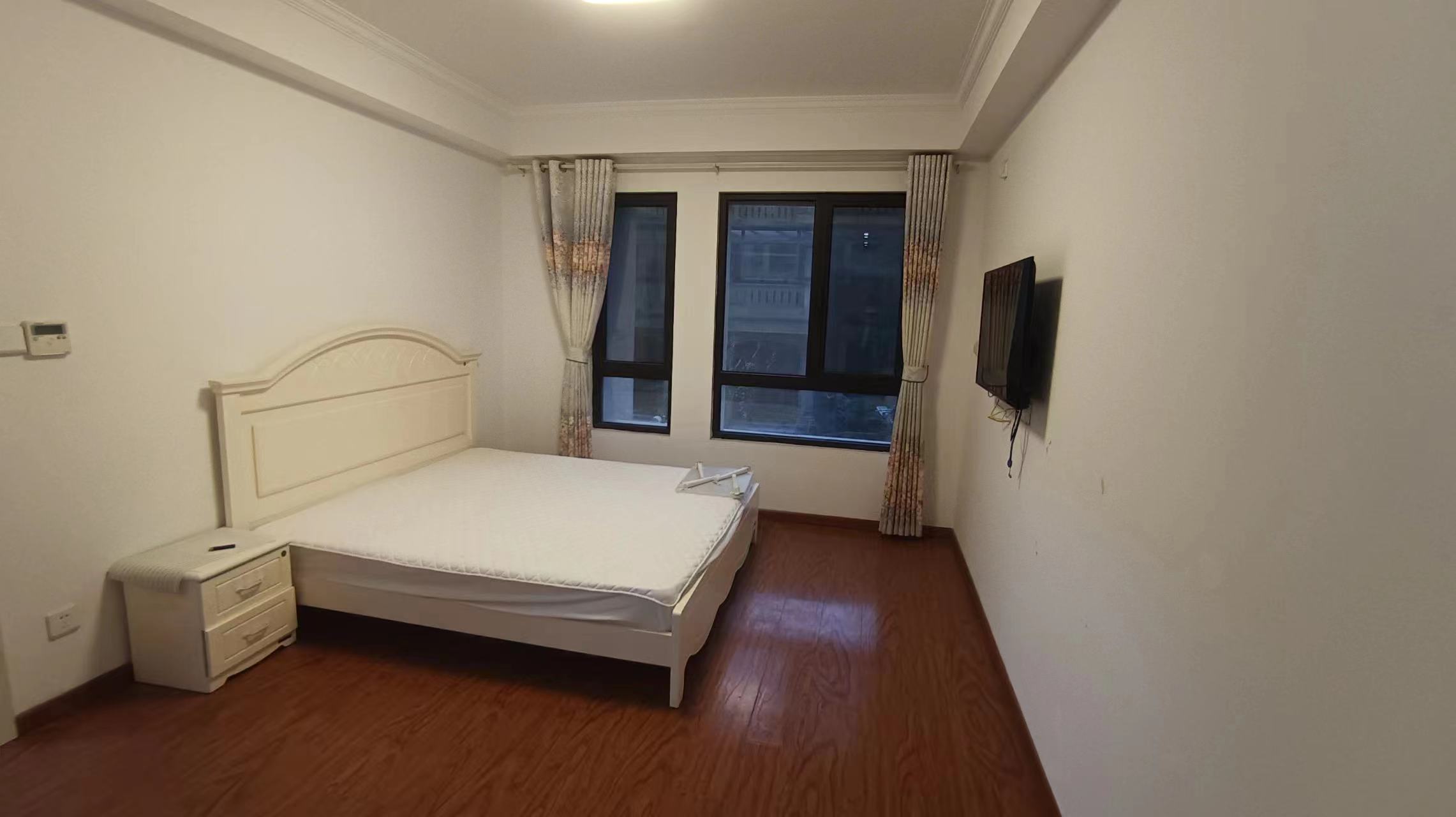 南通橡树湾 4室2厅2卫 186m&sup2;