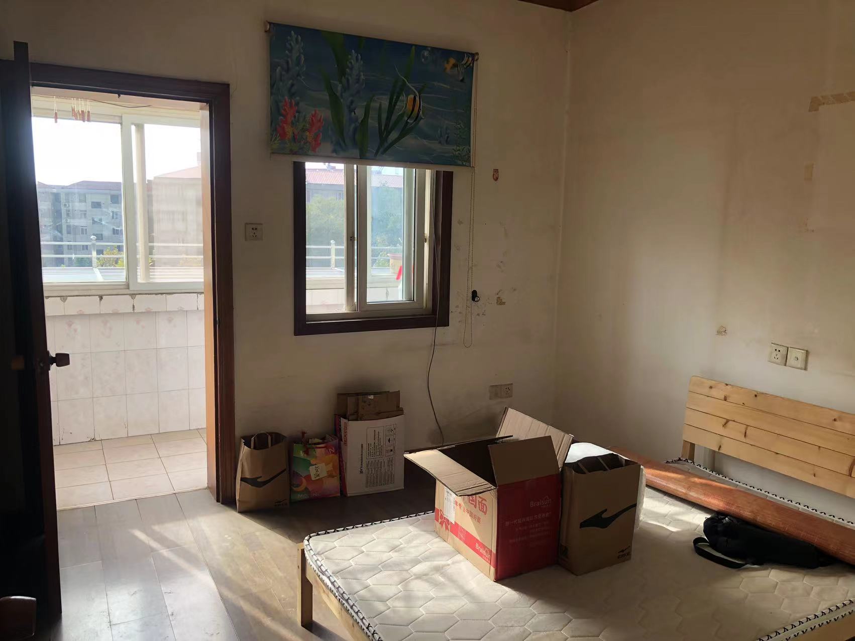虹桥新村(朝霞路) 2室1厅1卫 61m&sup2;
