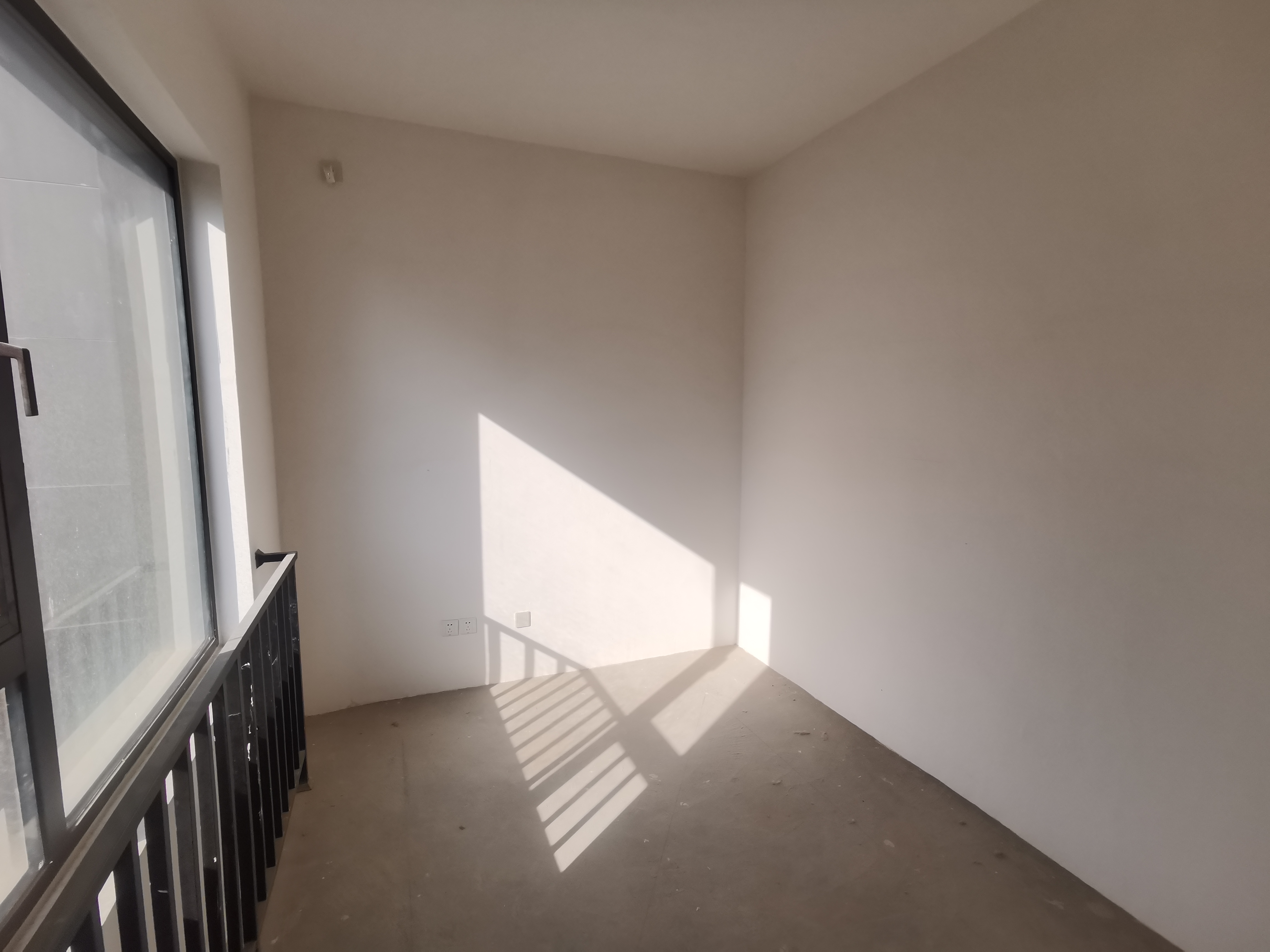云樾东方 5室2厅3卫 173m&sup2;