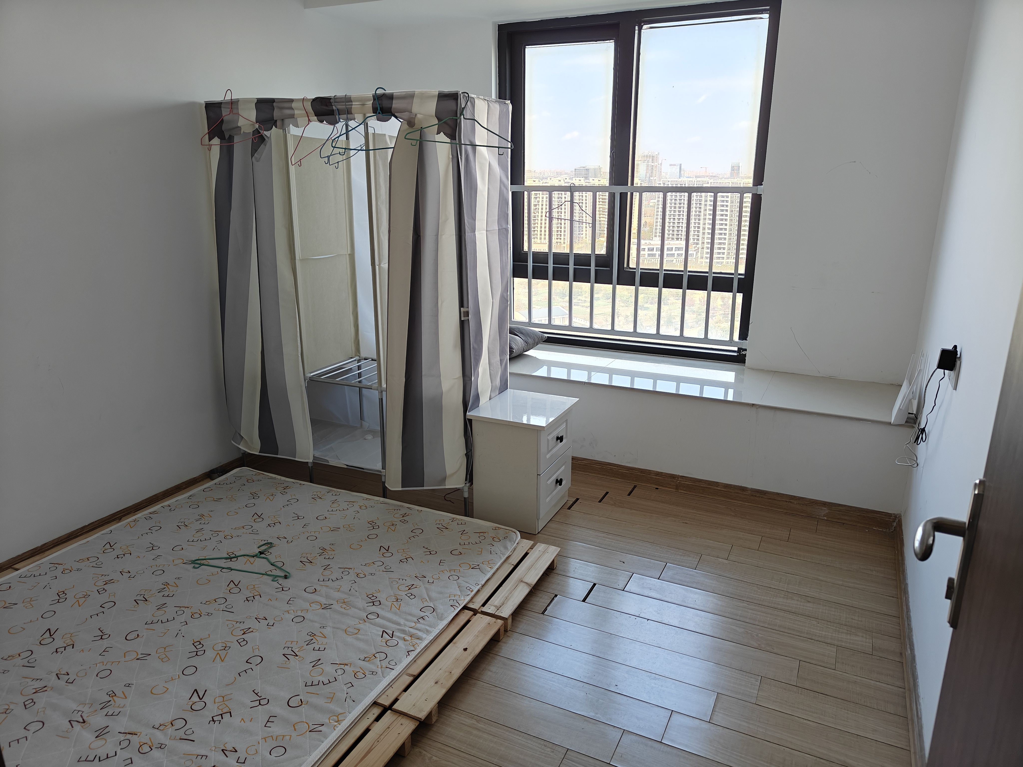 碧桂园(南通经济技术开发区) 3室2厅1卫 131m&sup2;