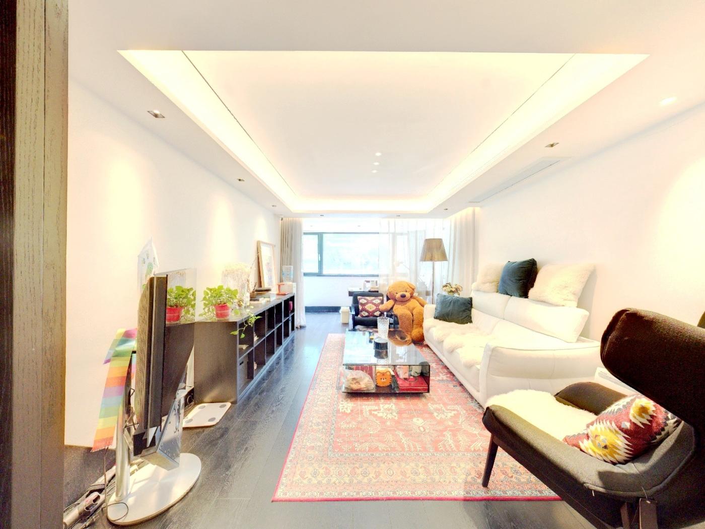 和兴花苑 3室2厅2卫 138.22m&sup2;