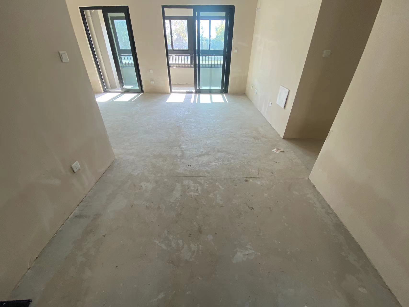 绿地江海图 3室2厅2卫 122m²