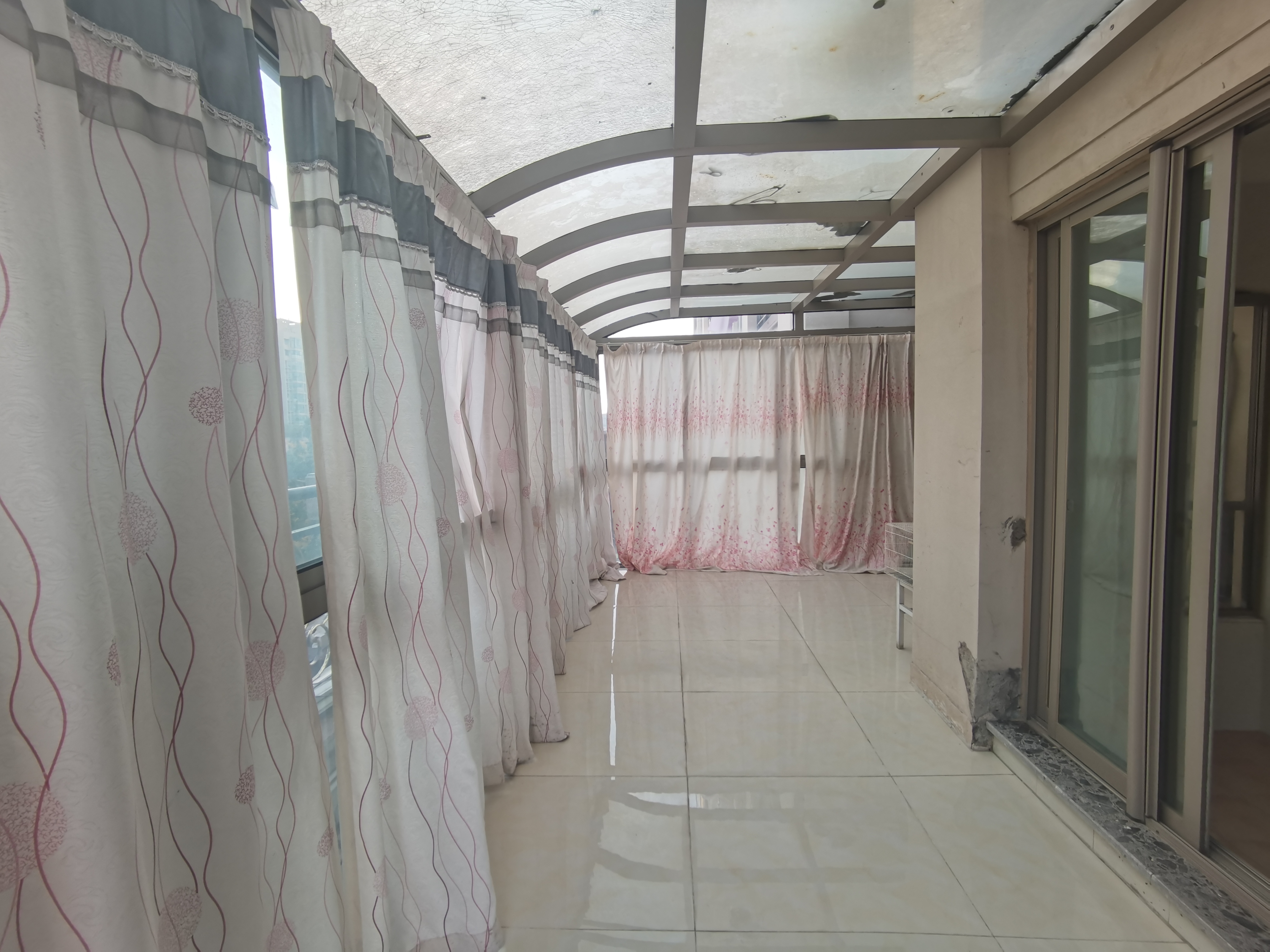 优山美地花园北区 3室2厅2卫 122.00m&sup2;