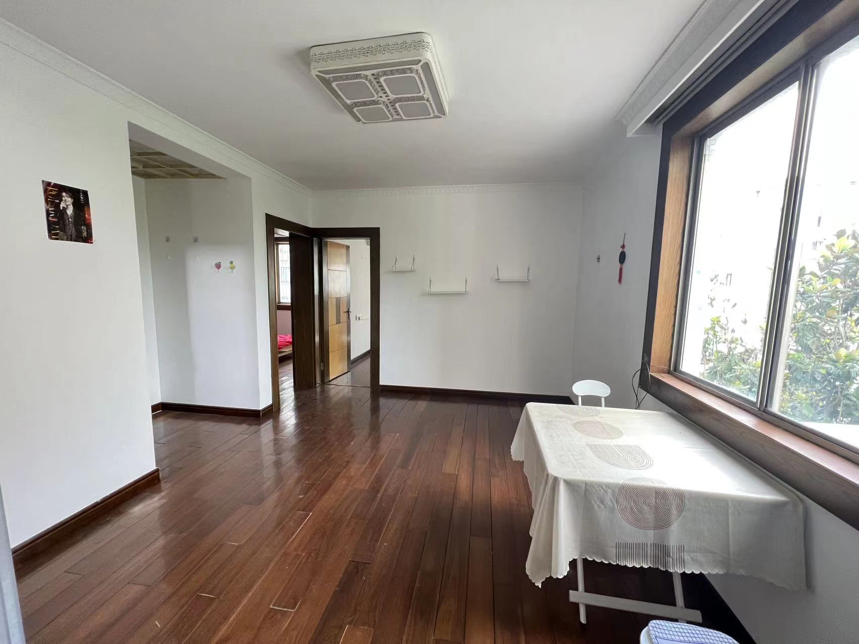 北濠桥东村 2室1厅1卫 76m²