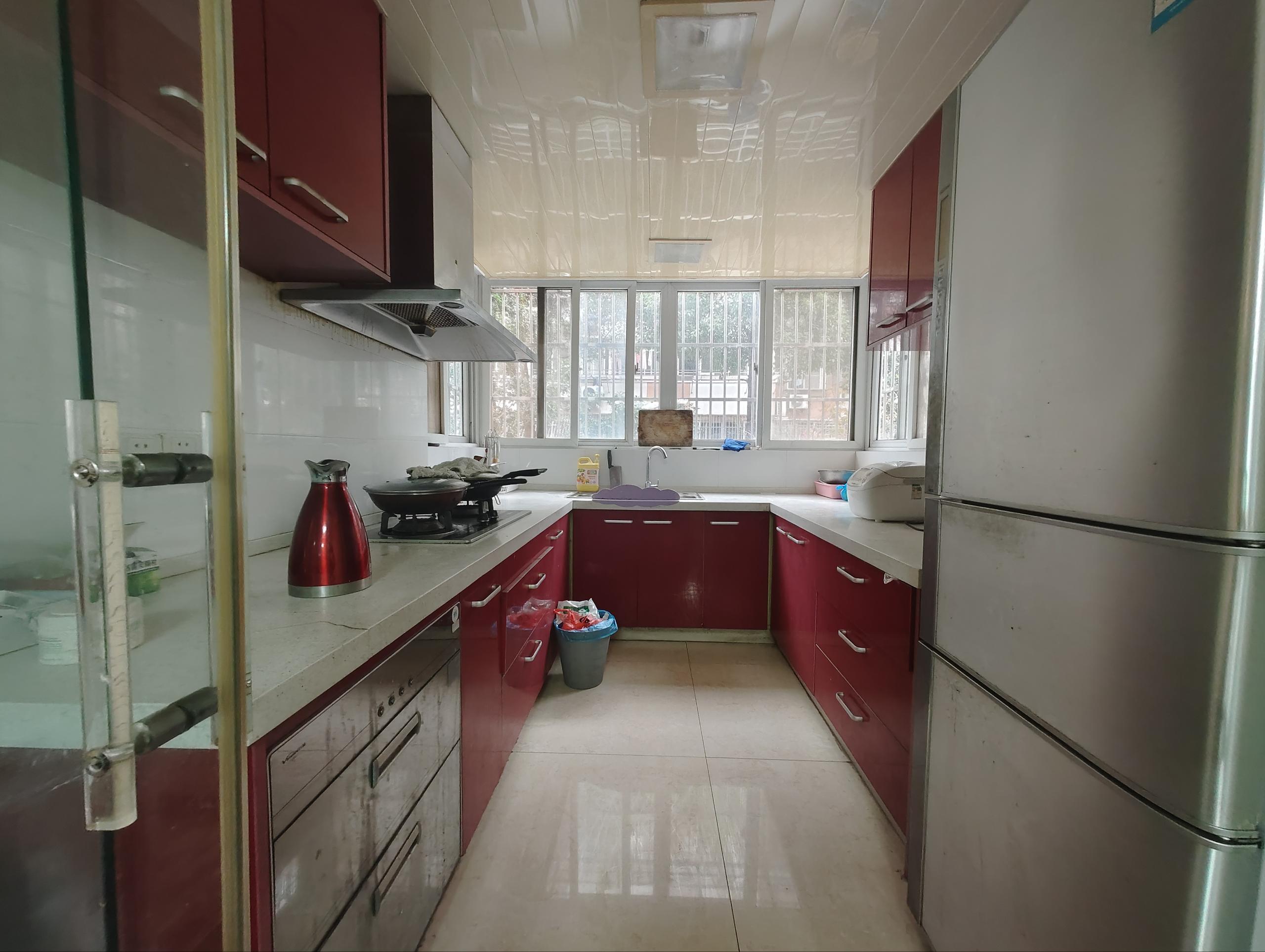 天馨花苑 3室1厅1卫 103.35m&sup2;