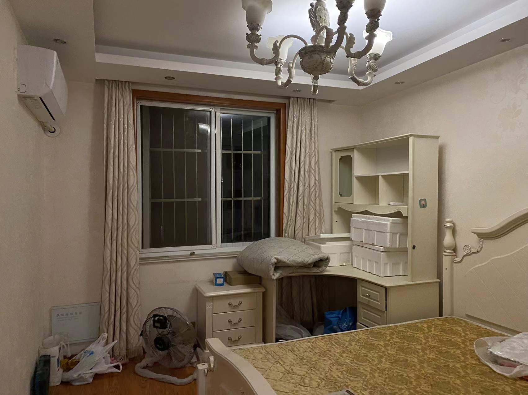 郭里园 2室2厅2卫 65.00m²