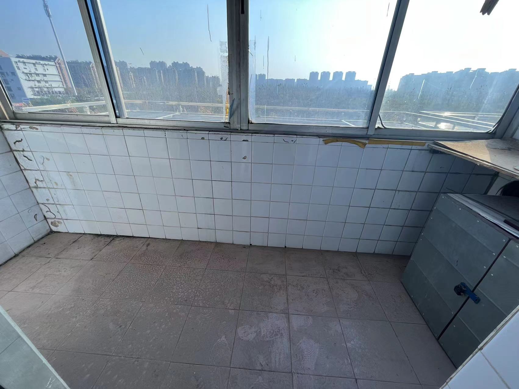 光明西村 2室1厅1卫 67.89m&sup2;