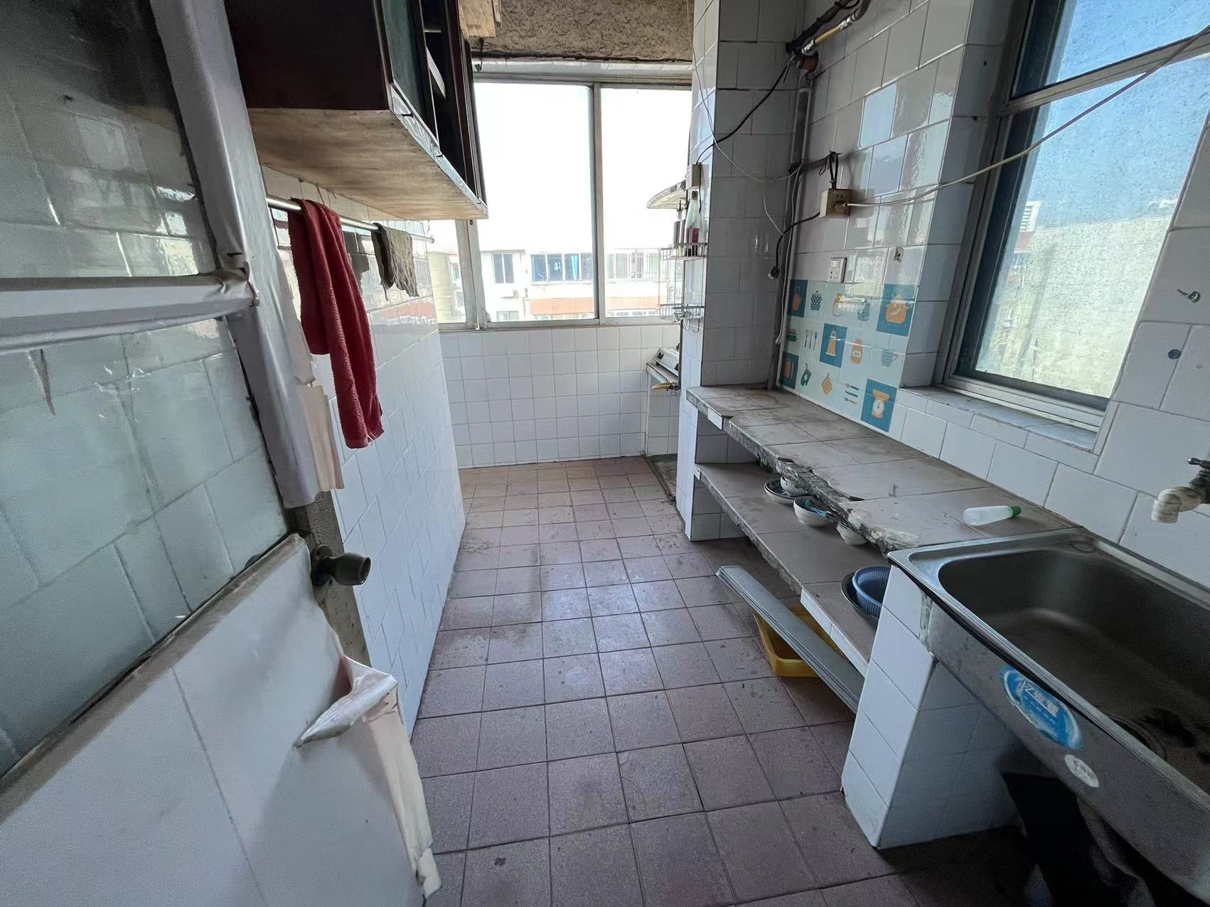 光明西村 2室1厅1卫 67.89m&sup2;