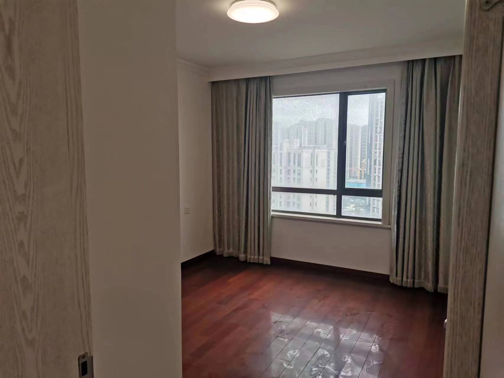 景华城 2室1厅1卫 99.6m&sup2;