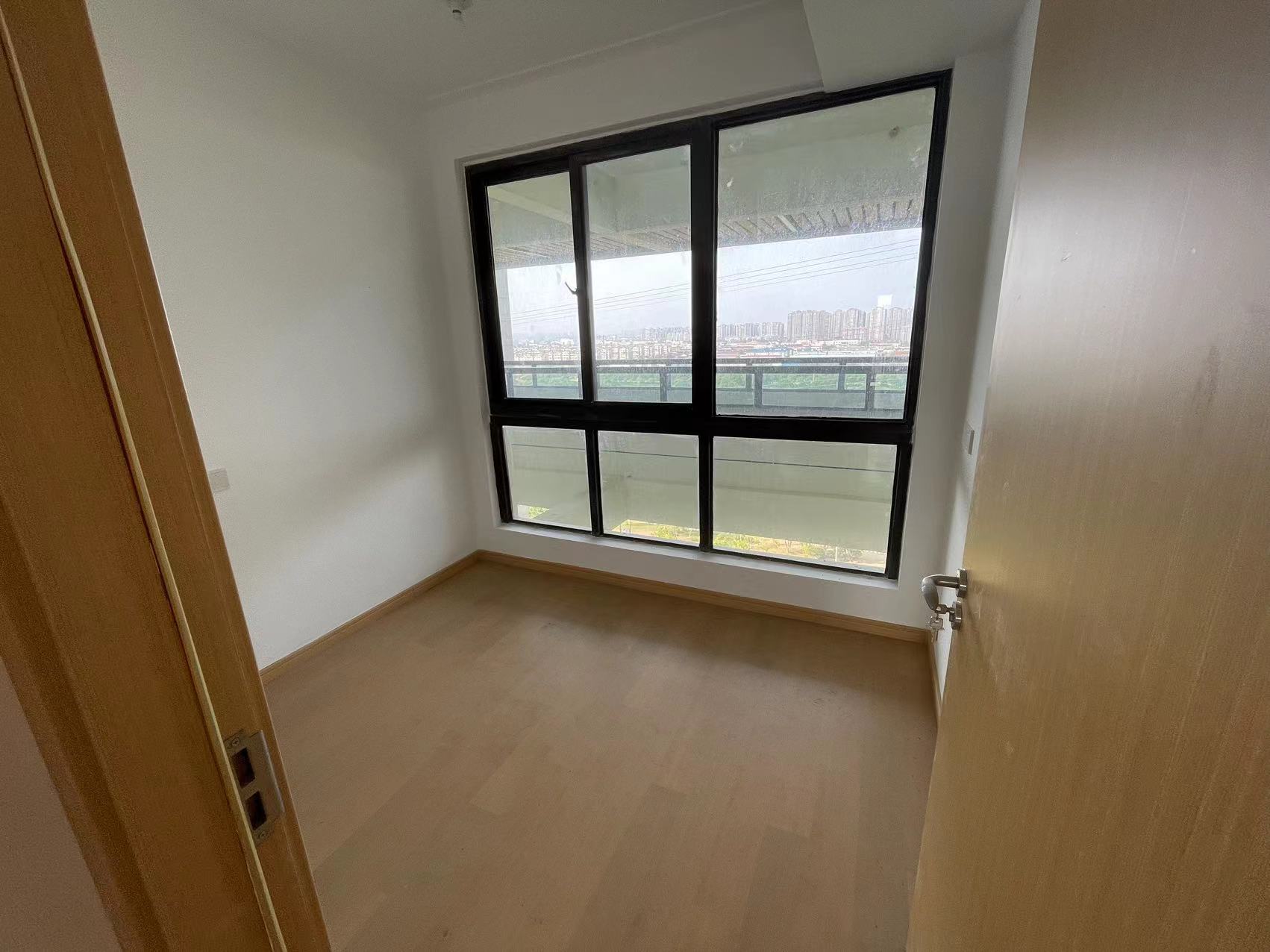 时光漫城 3室2厅1卫 93m&sup2;