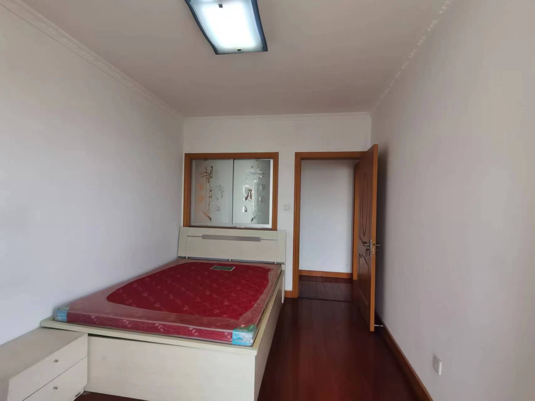 凤凰莱茵苑 3室2厅2卫 149m&sup2;