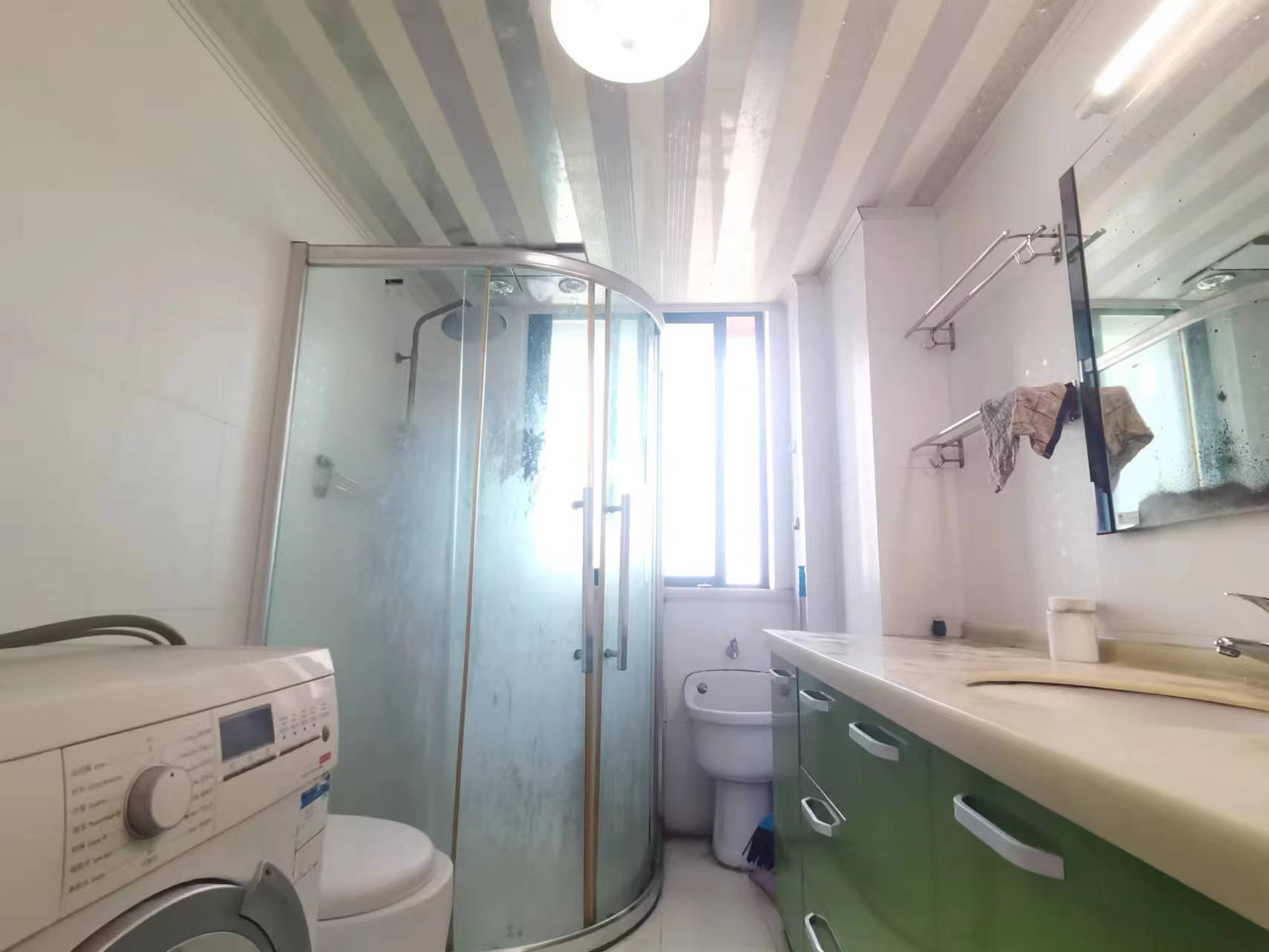 凤凰莱茵苑 3室2厅2卫 149m&sup2;