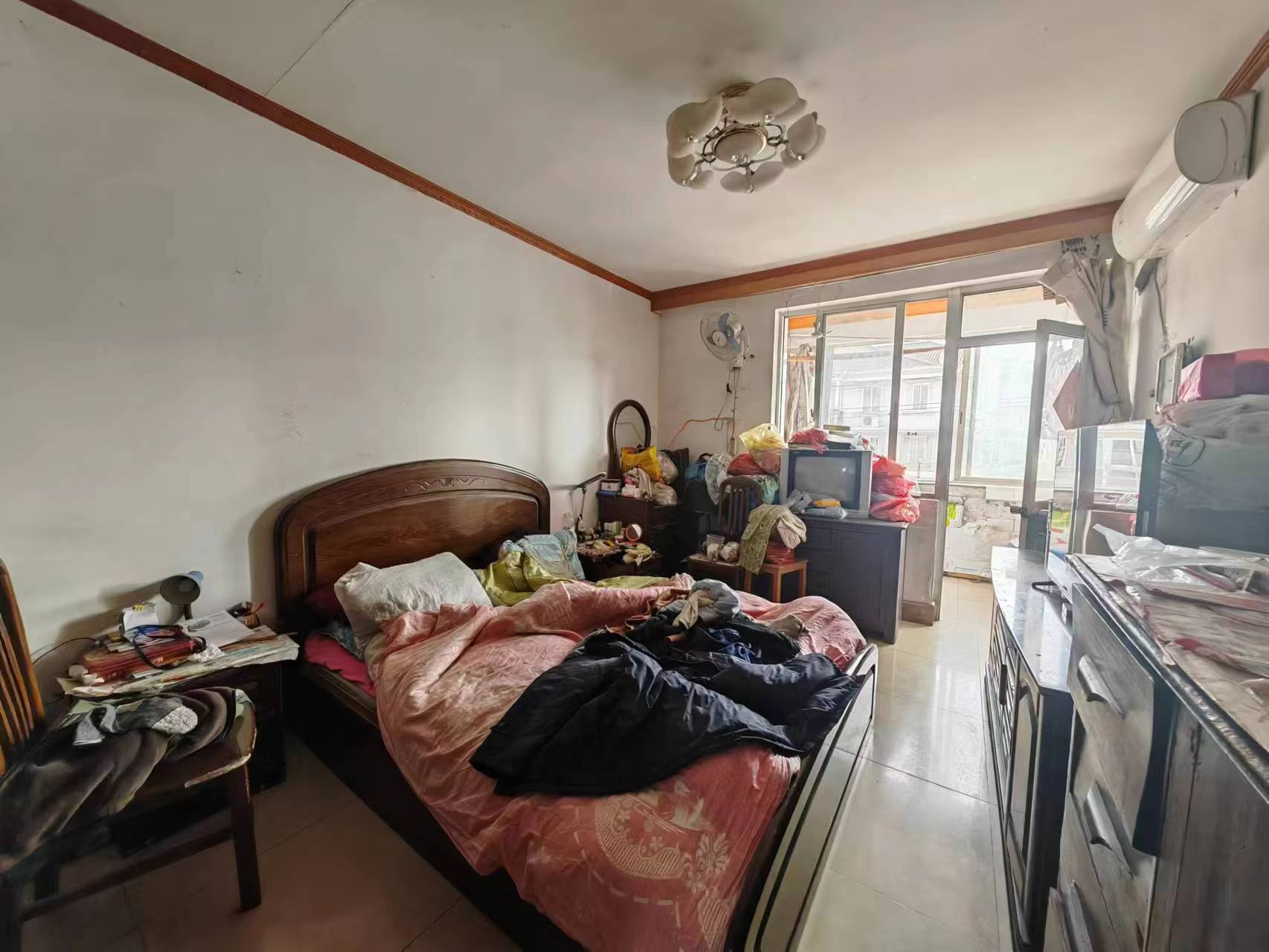 人民东路68号 2室1厅1卫 76.19m&sup2;