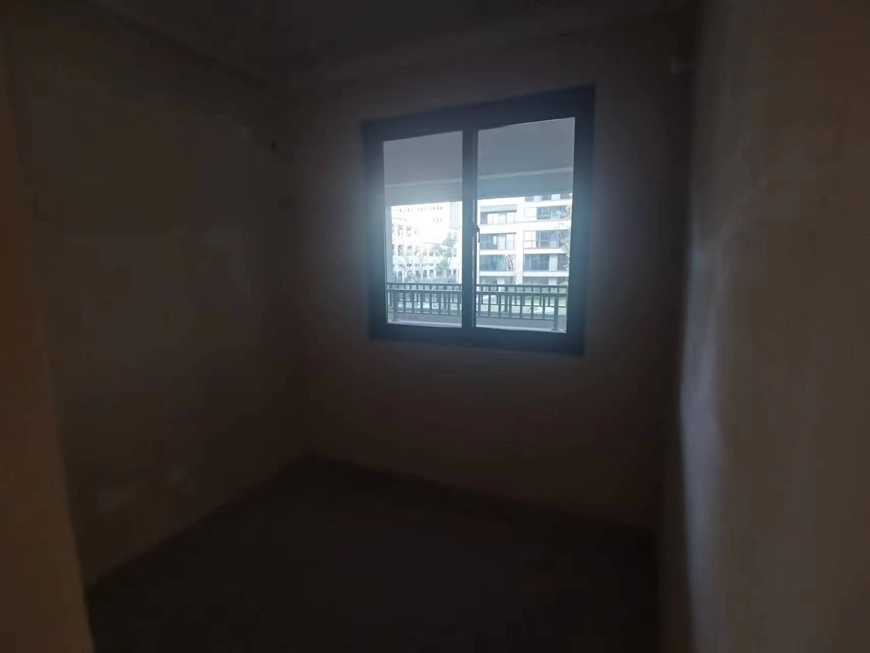 绿地江海图 3室2厅1卫 87m&sup2;
