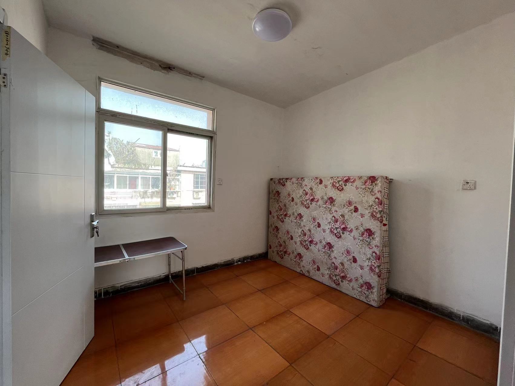 青年路新村 1室1厅1卫 47m&sup2;