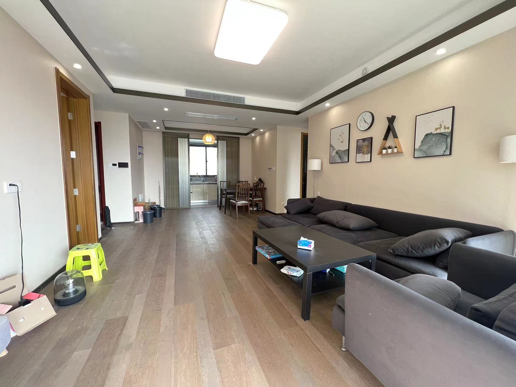 远创樽樾 4室2厅3卫 155m&sup2;