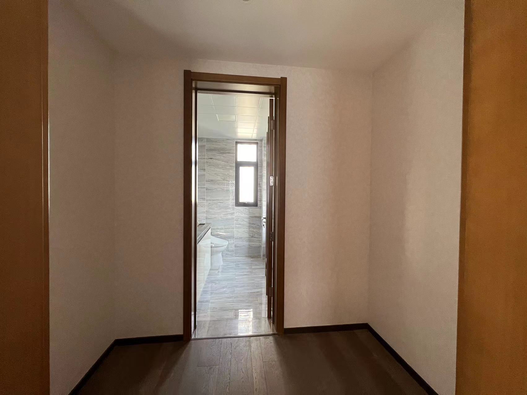 远创樽樾 4室2厅3卫 155m&sup2;
