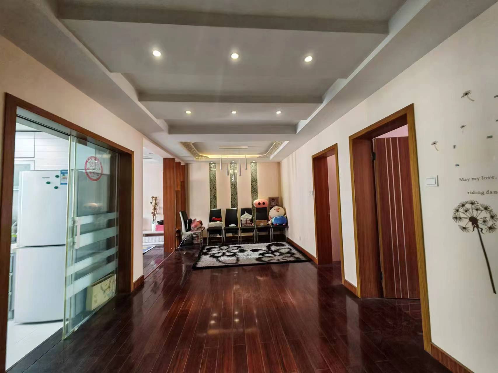 小石桥花苑 3室2厅1卫 93.00m²