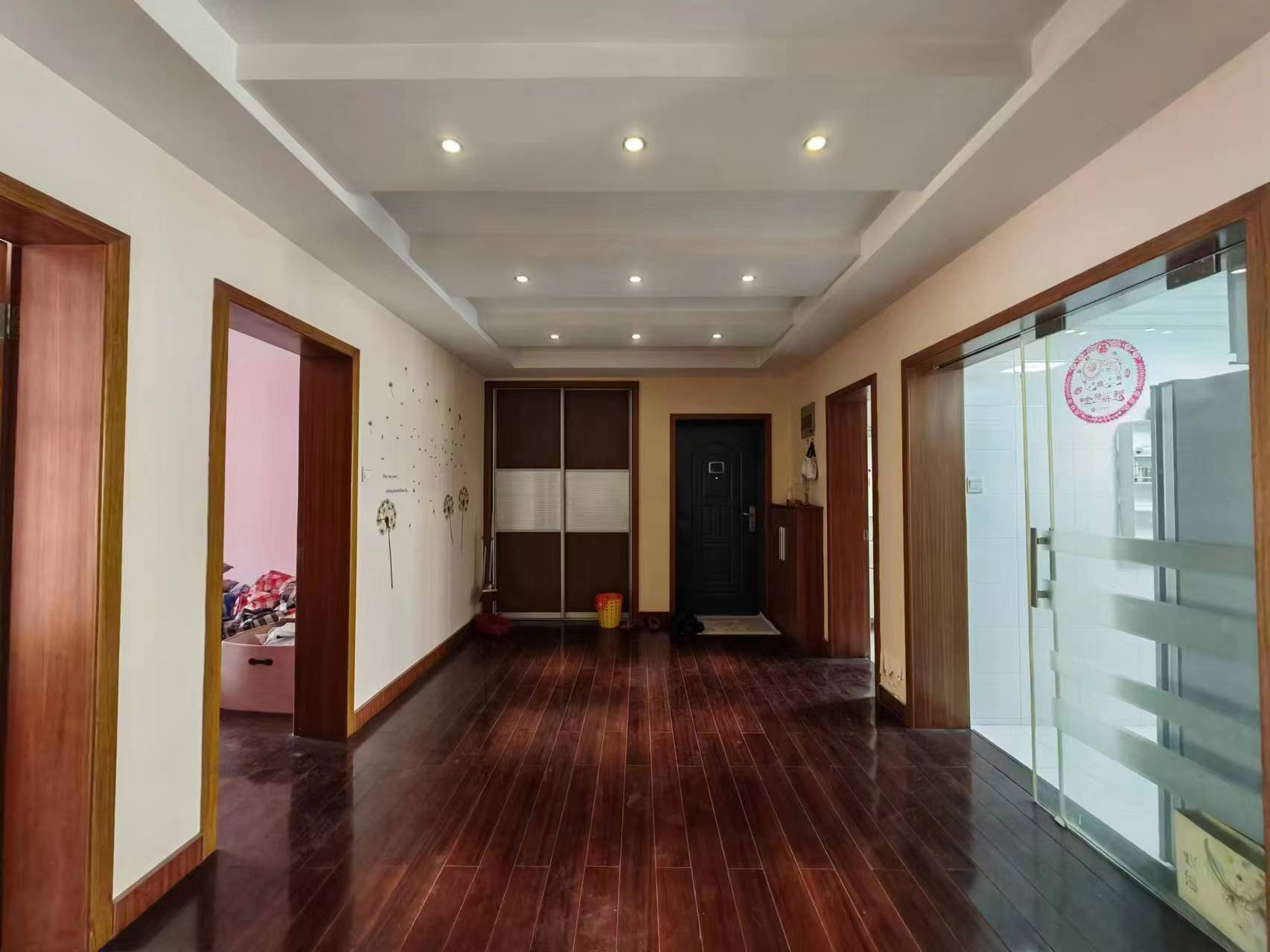 小石桥花苑 3室2厅1卫 93.00m&sup2;