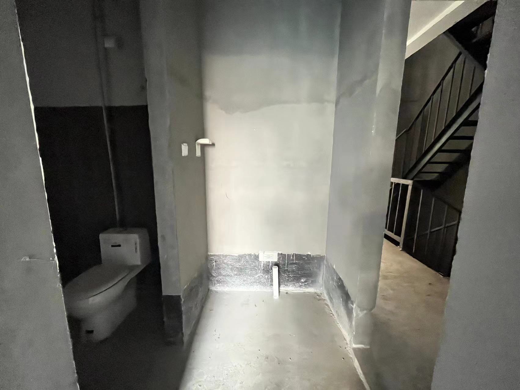 雨润星雨华府南区 4室2厅32卫 215.92m&sup2;